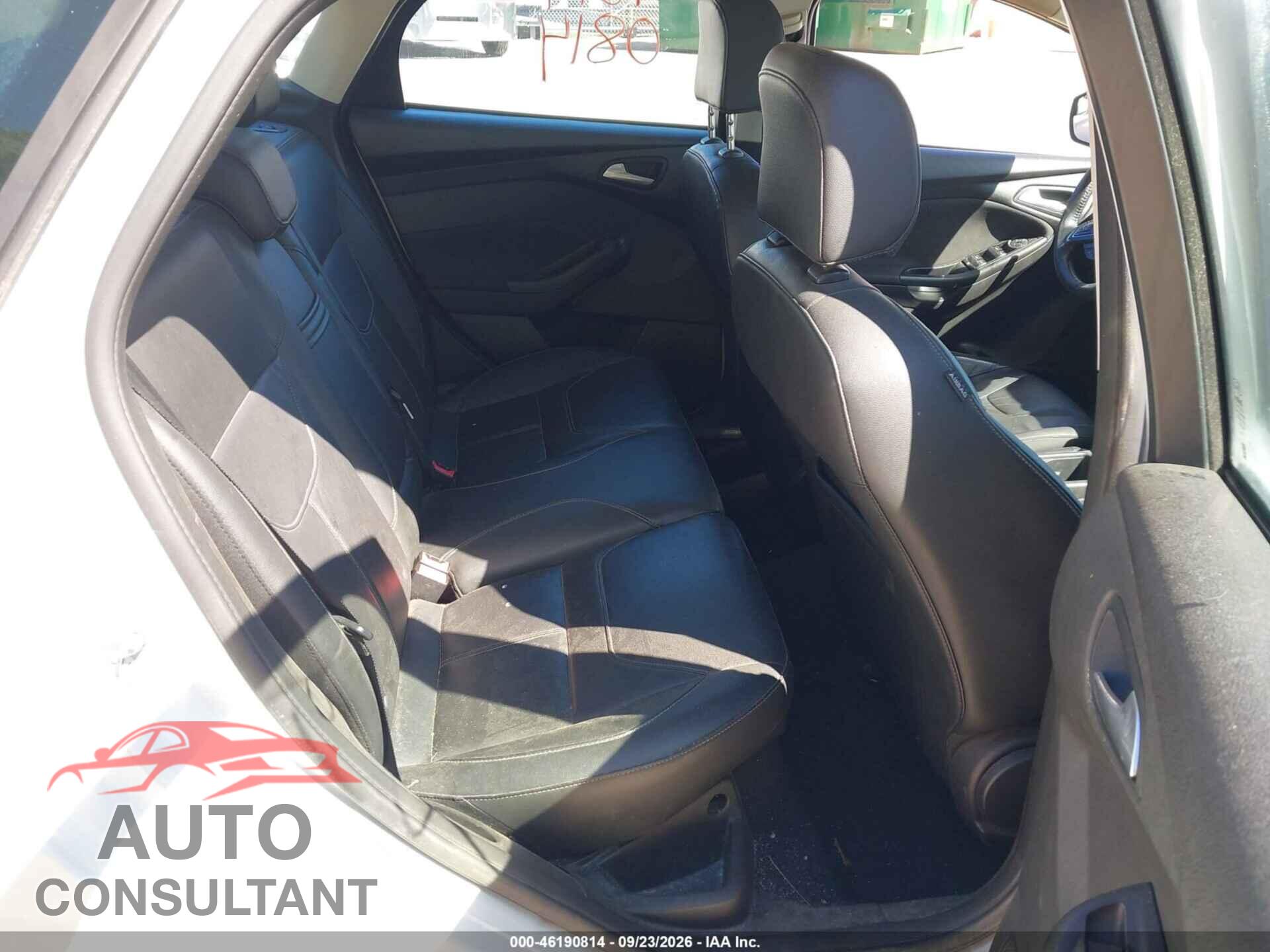 FORD FOCUS 2016 - 1FADP3F29GL330189