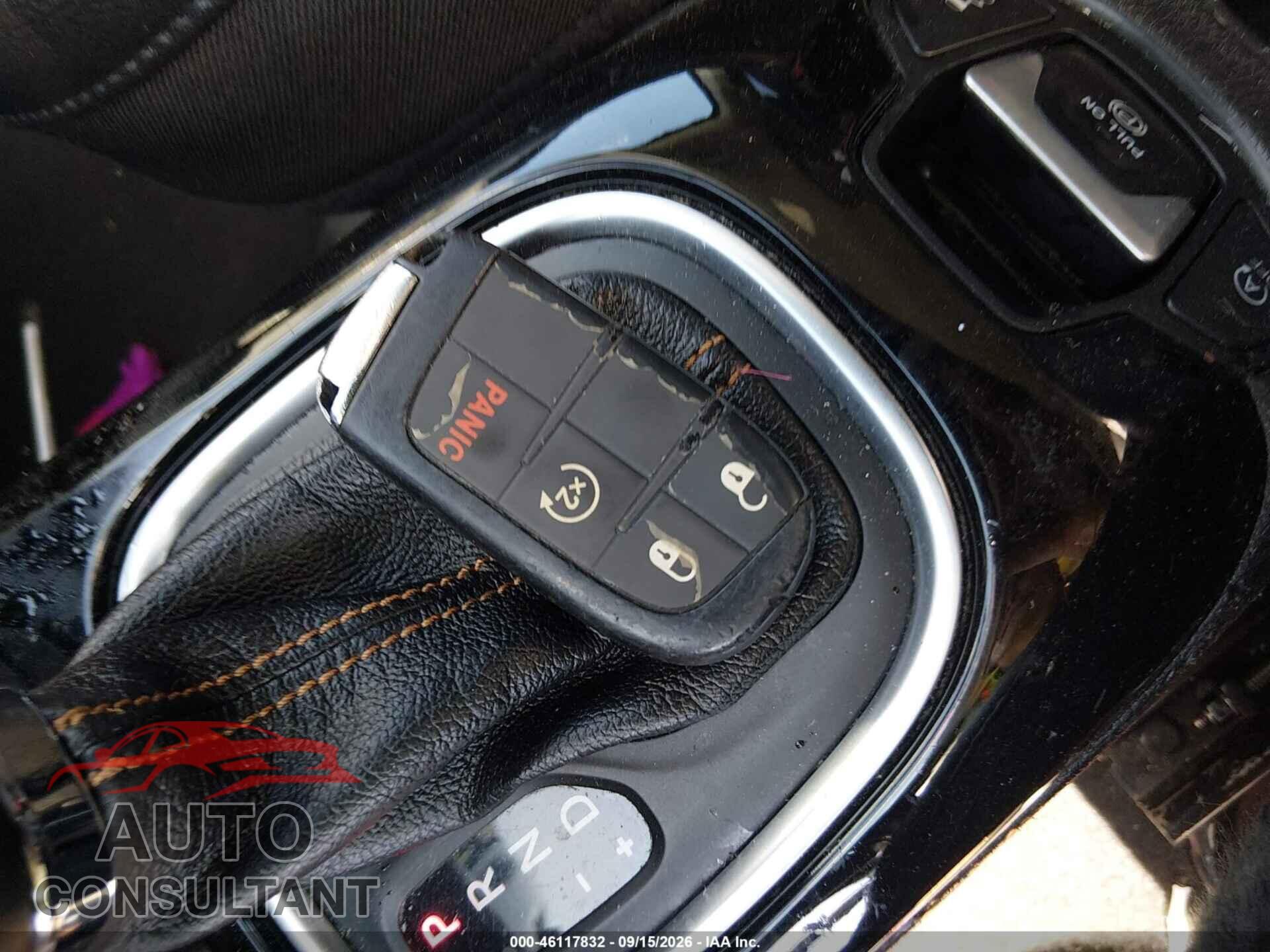 JEEP COMPASS 2020 - 3C4NJDCB6LT255170