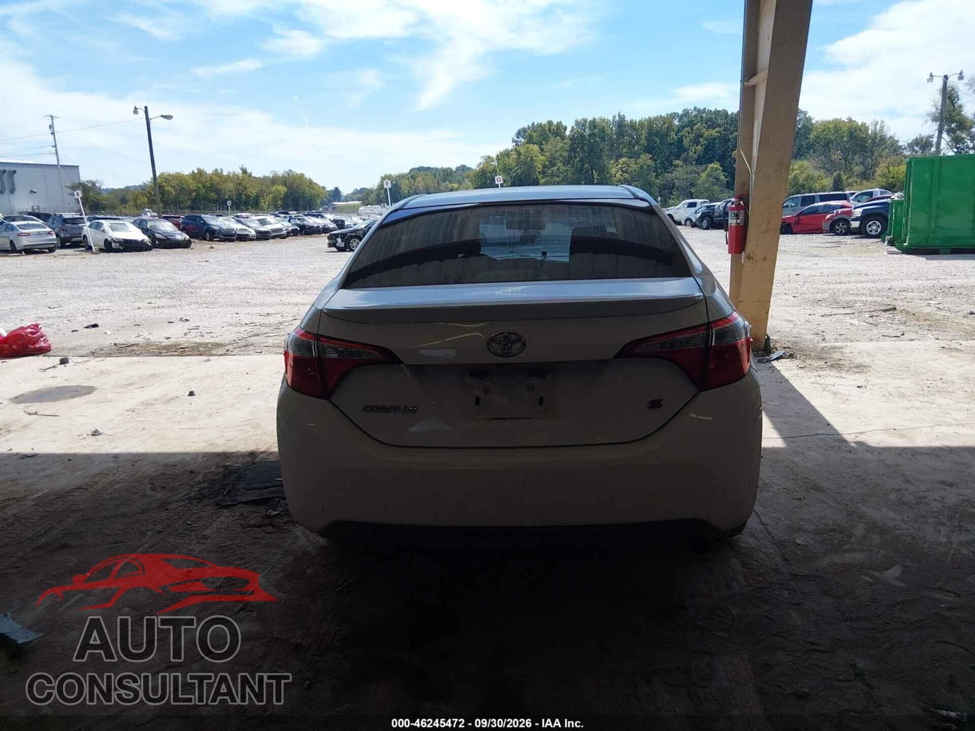 TOYOTA COROLLA 2015 - 5YFBURHE8FP361251