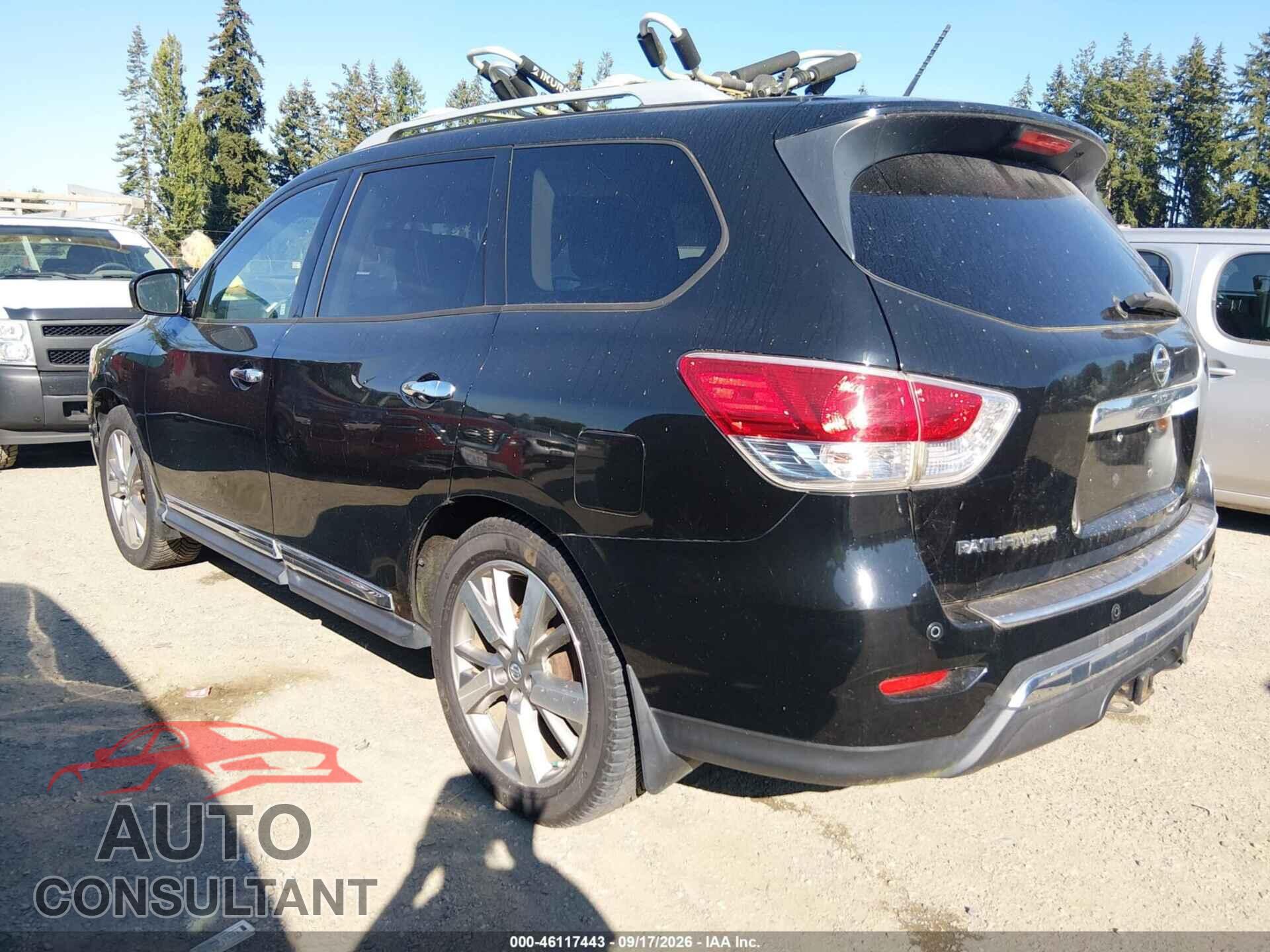 NISSAN PATHFINDER 2013 - 5N1AR2MM1DC658073