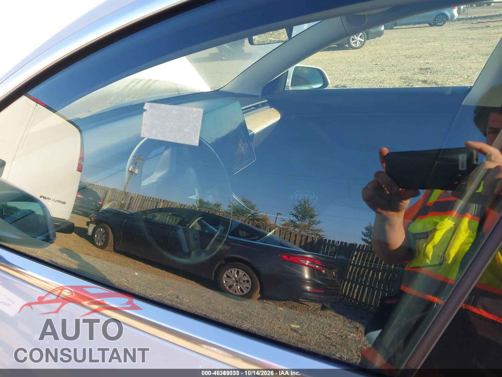 TESLA MODEL 3 2018 - 5YJ3E1EB5JF122063