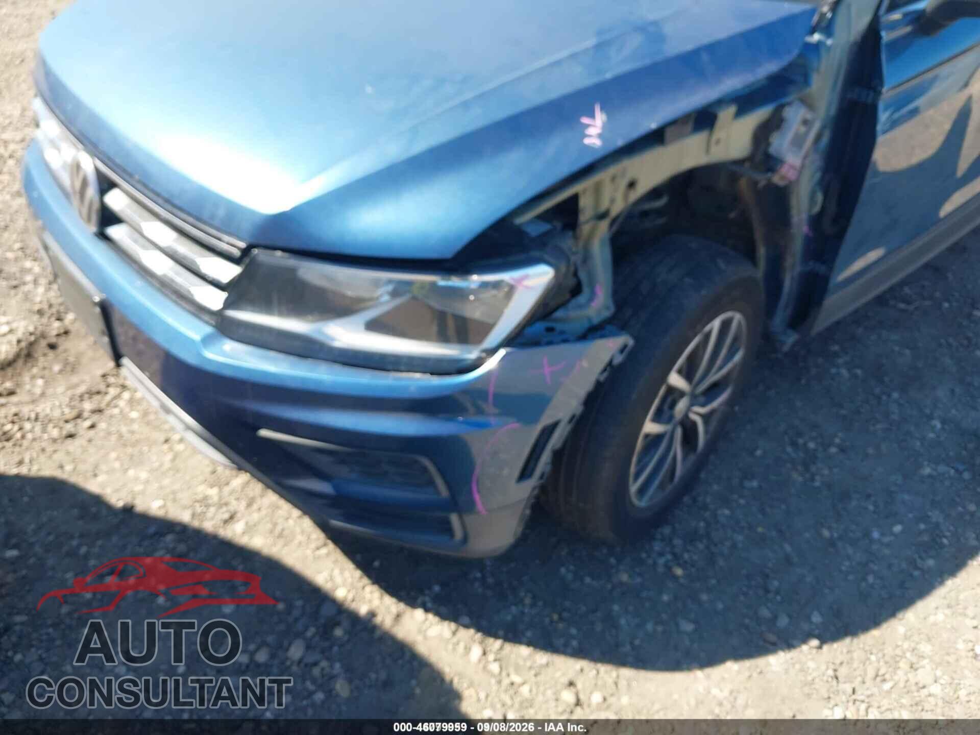 VOLKSWAGEN TIGUAN 2019 - 3VV3B7AX9KM083473