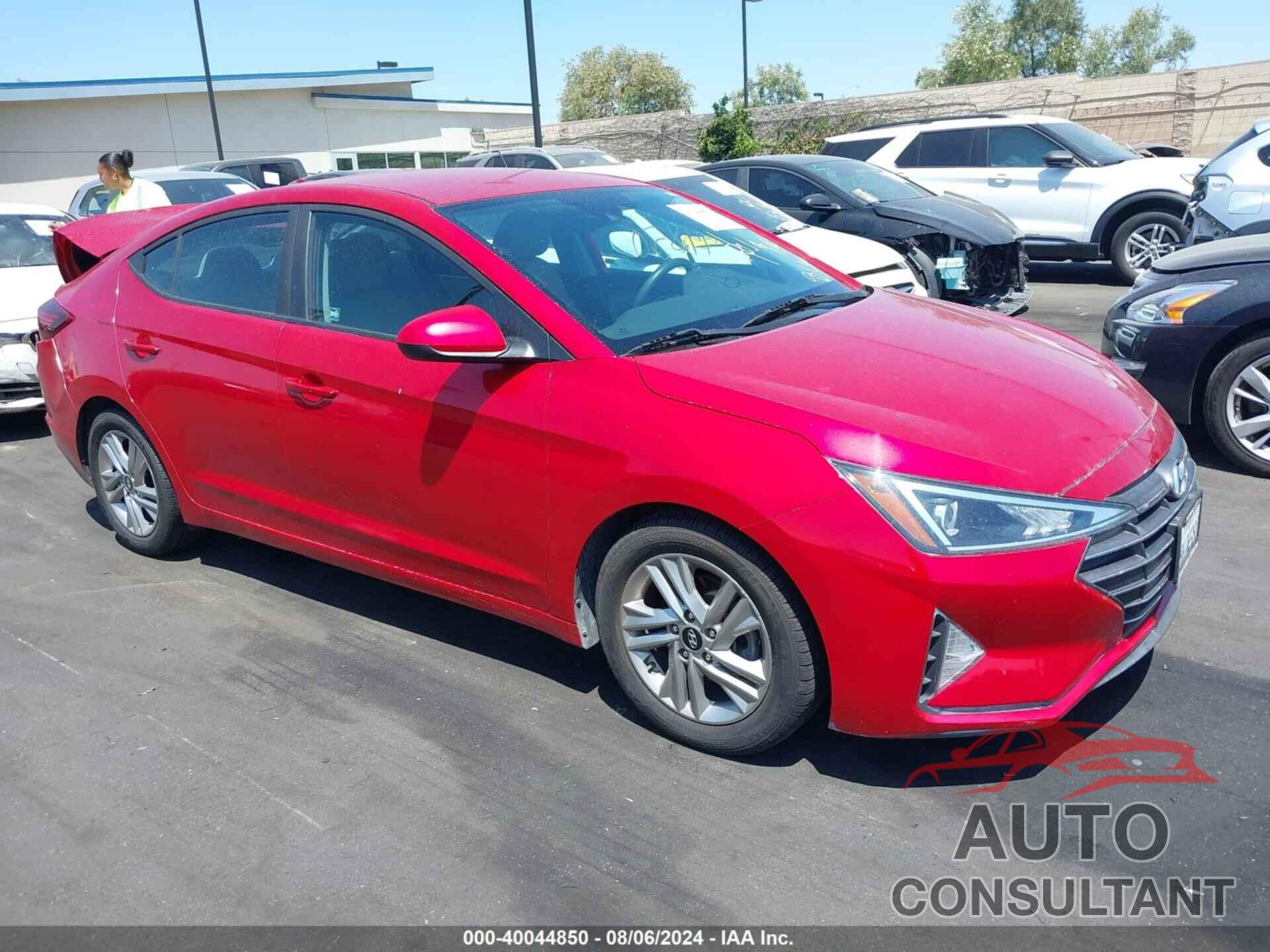 HYUNDAI ELANTRA 2020 - 5NPD84LF5LH561318