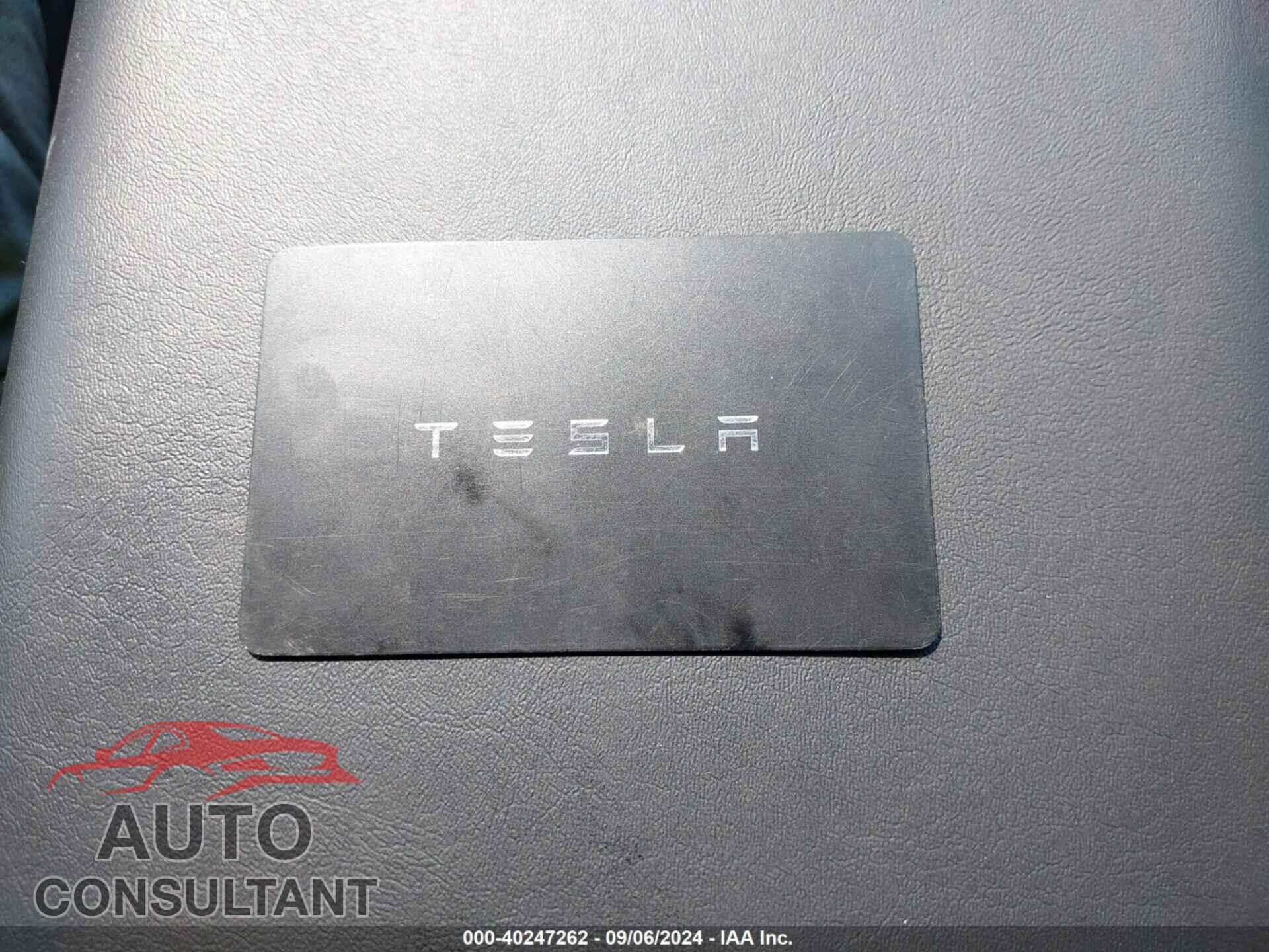 TESLA MODEL 3 2020 - 5YJ3E1EB6LF746747