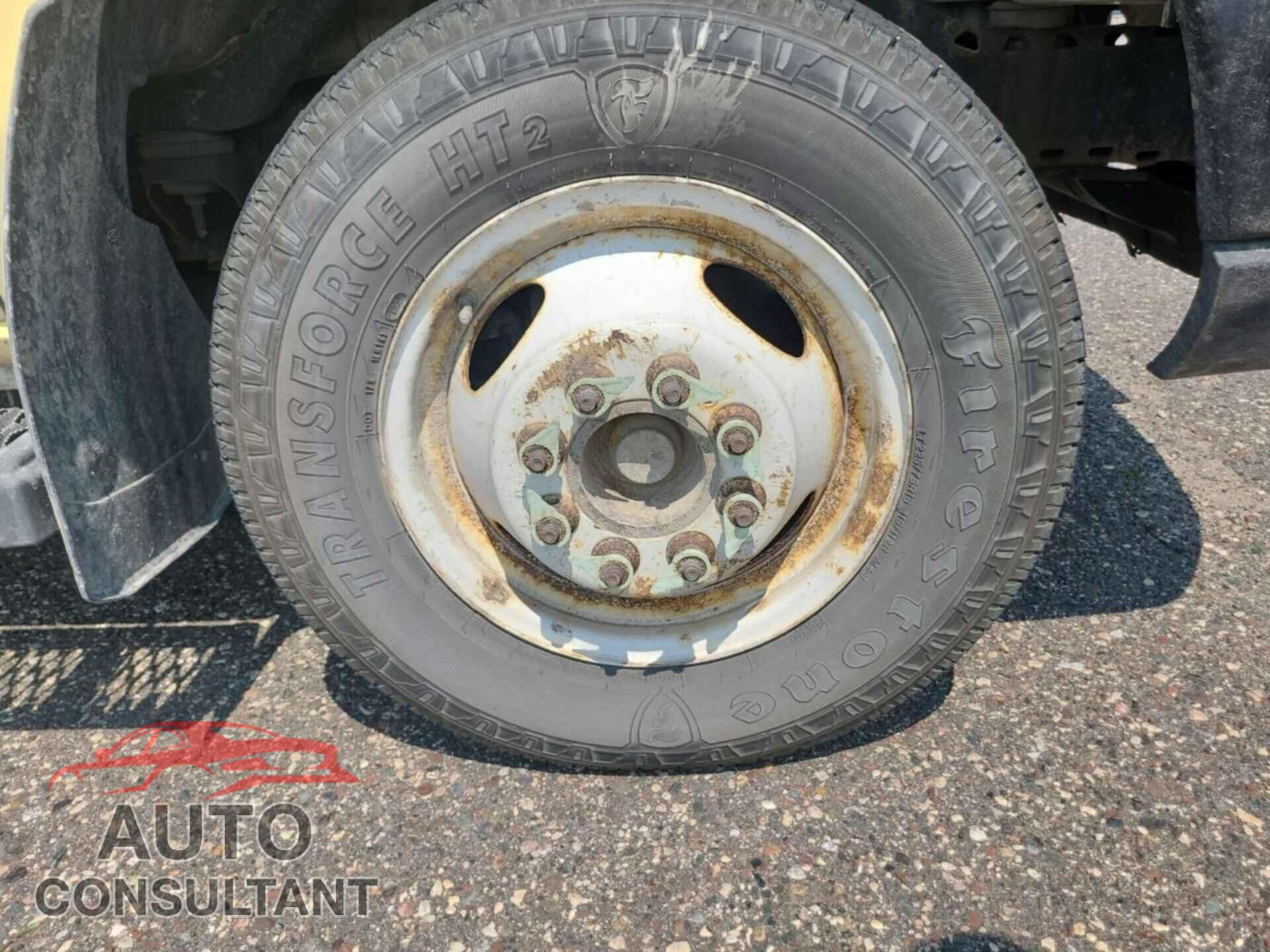FORD ECONOLINE 2018 - 1FDXE4FS3JDC18939