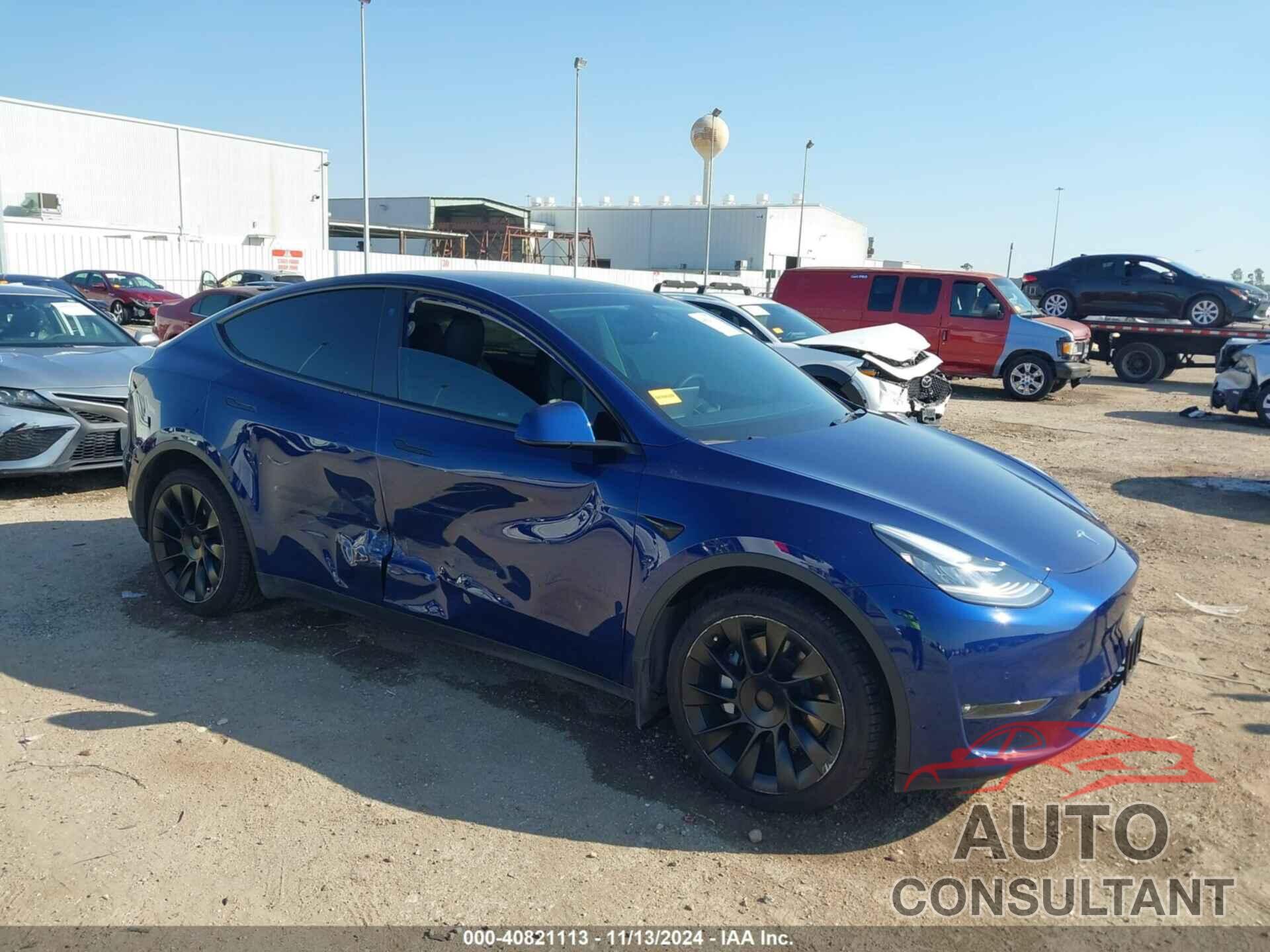 TESLA MODEL Y 2021 - 5YJYGDEE4MF263299