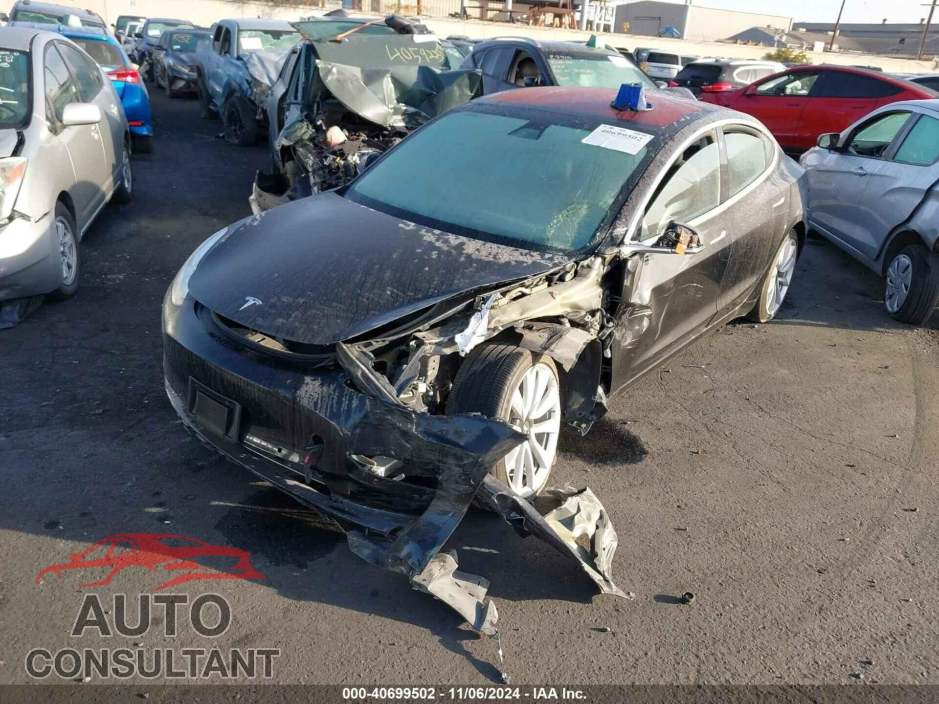 TESLA MODEL 3 2018 - 5YJ3E1EAXJF043043