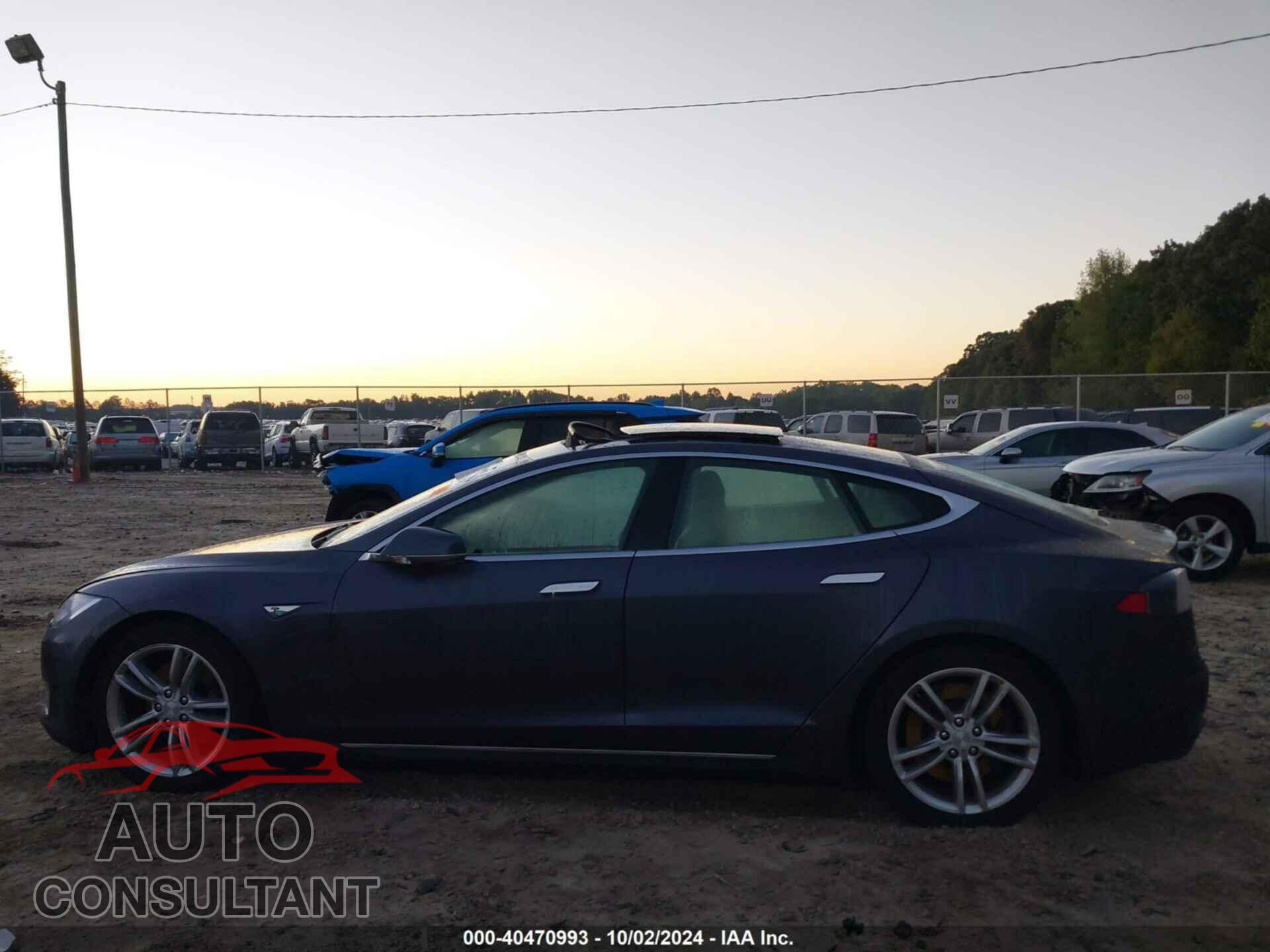 TESLA MODEL S 2016 - 5YJSA1E26GF130186