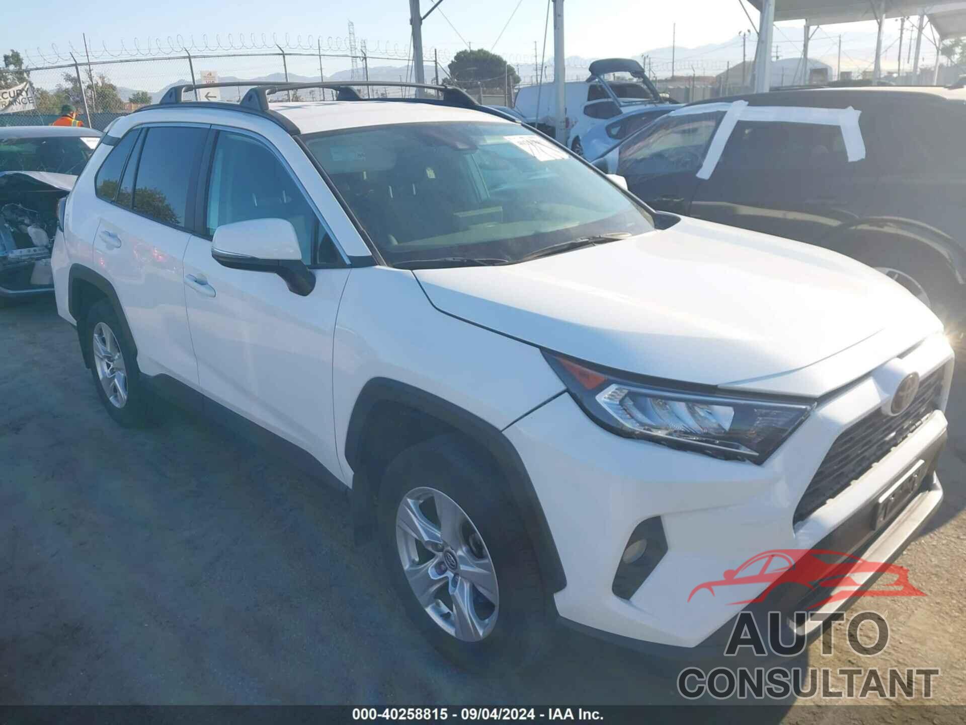 TOYOTA RAV4 2020 - 2T3W1RFV5LW083066