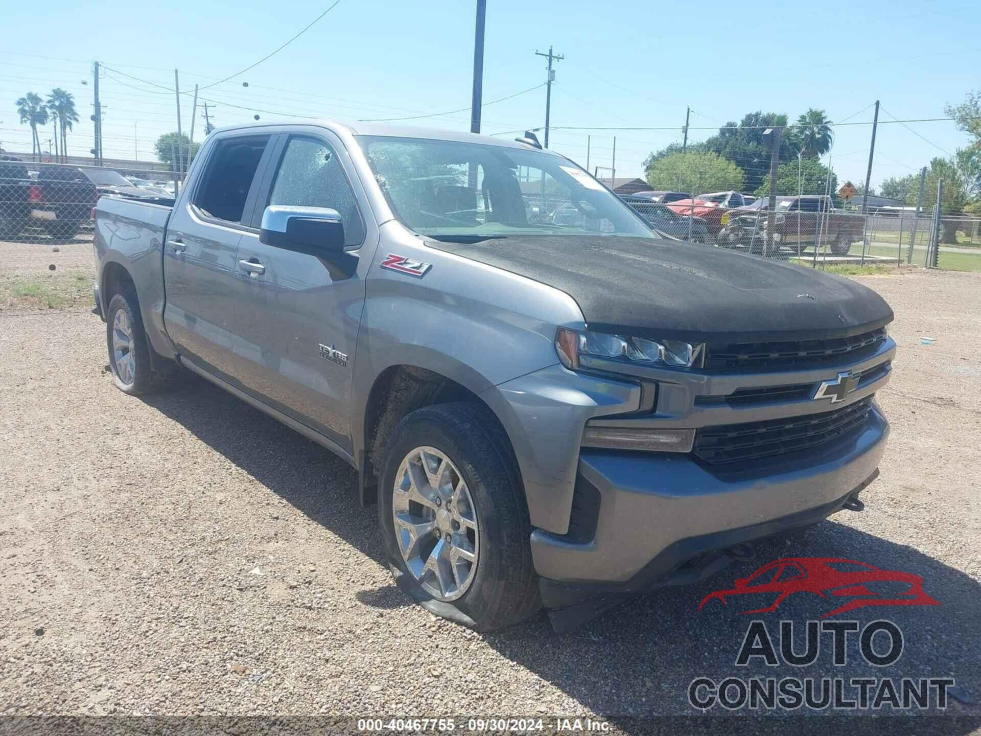 CHEVROLET SILVERADO 1500 2021 - 1GCUYEED0MZ200123