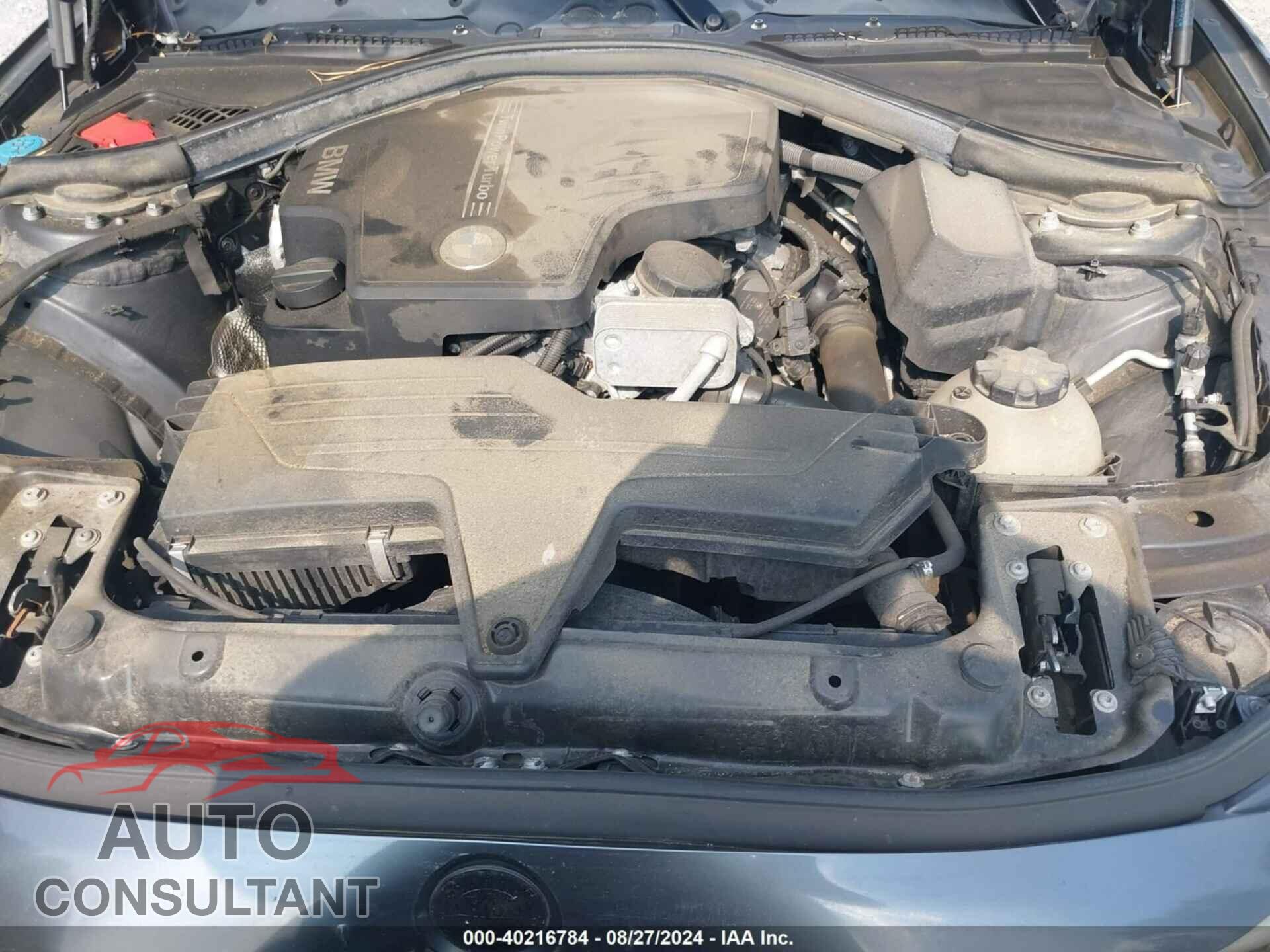 BMW 320I 2016 - WBA8E5G52GNU21005