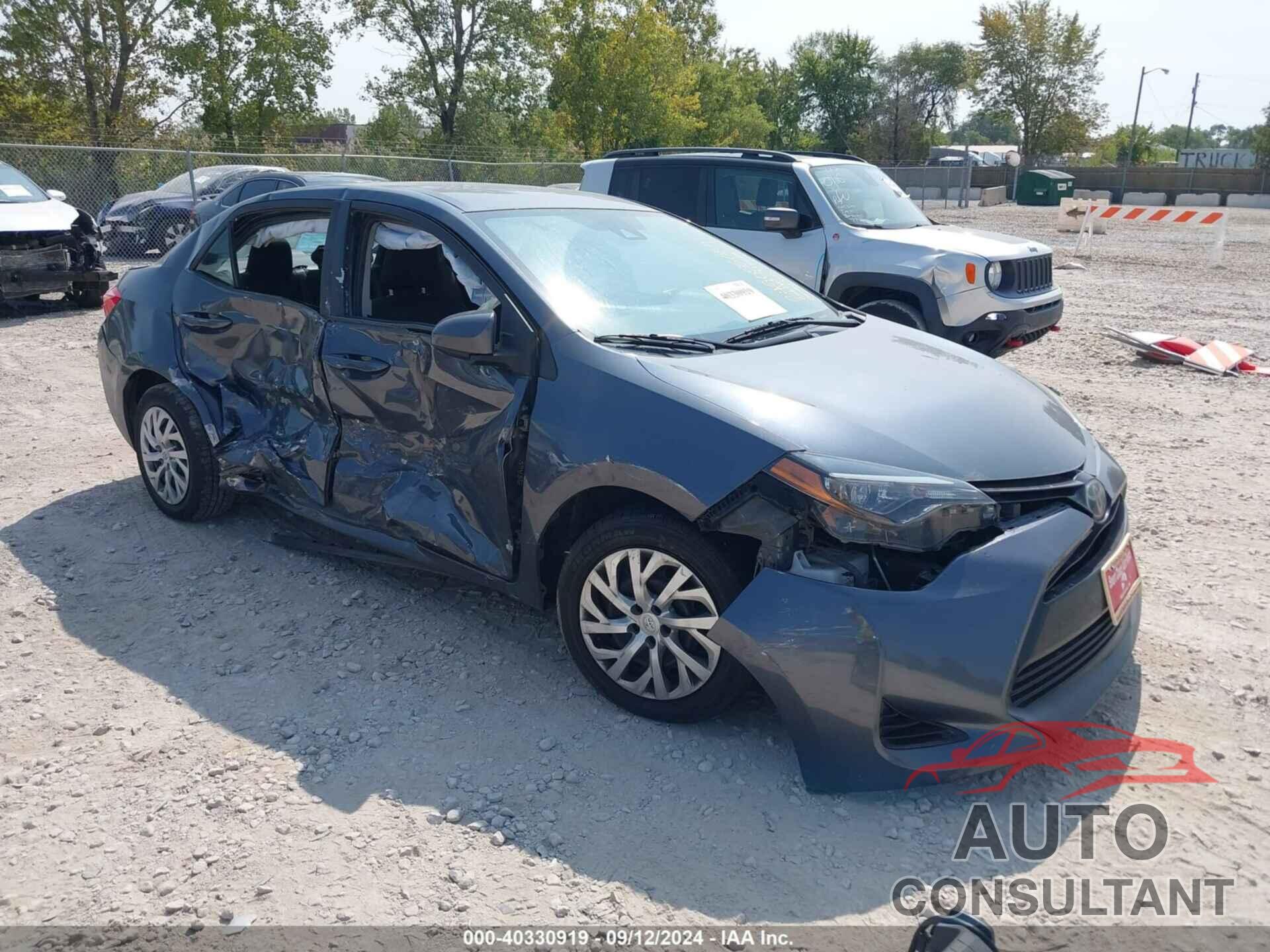 TOYOTA COROLLA 2018 - 2T1BURHE3JC055079