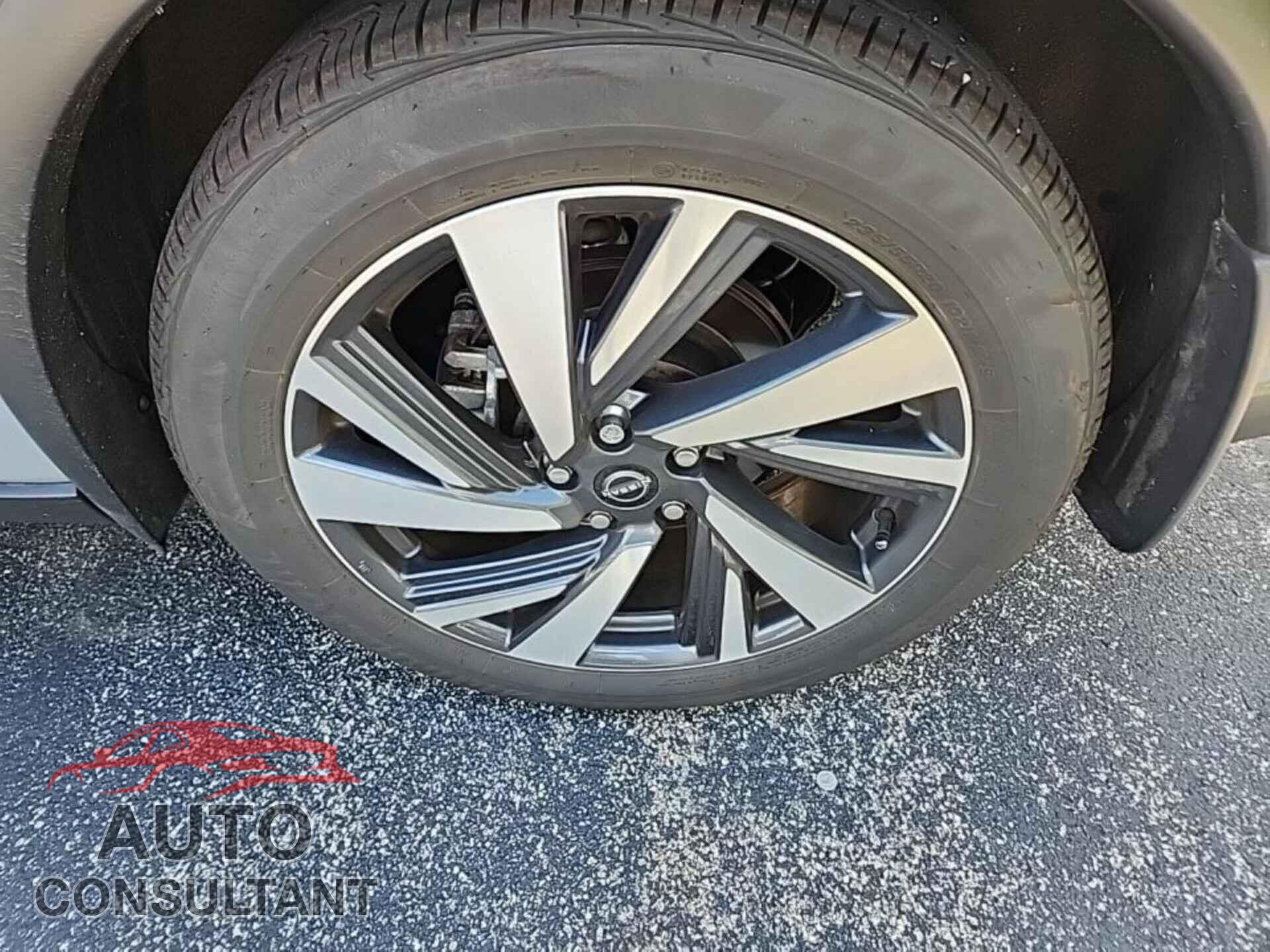 NISSAN MURANO 2023 - 5N1AZ2CS5PC107357