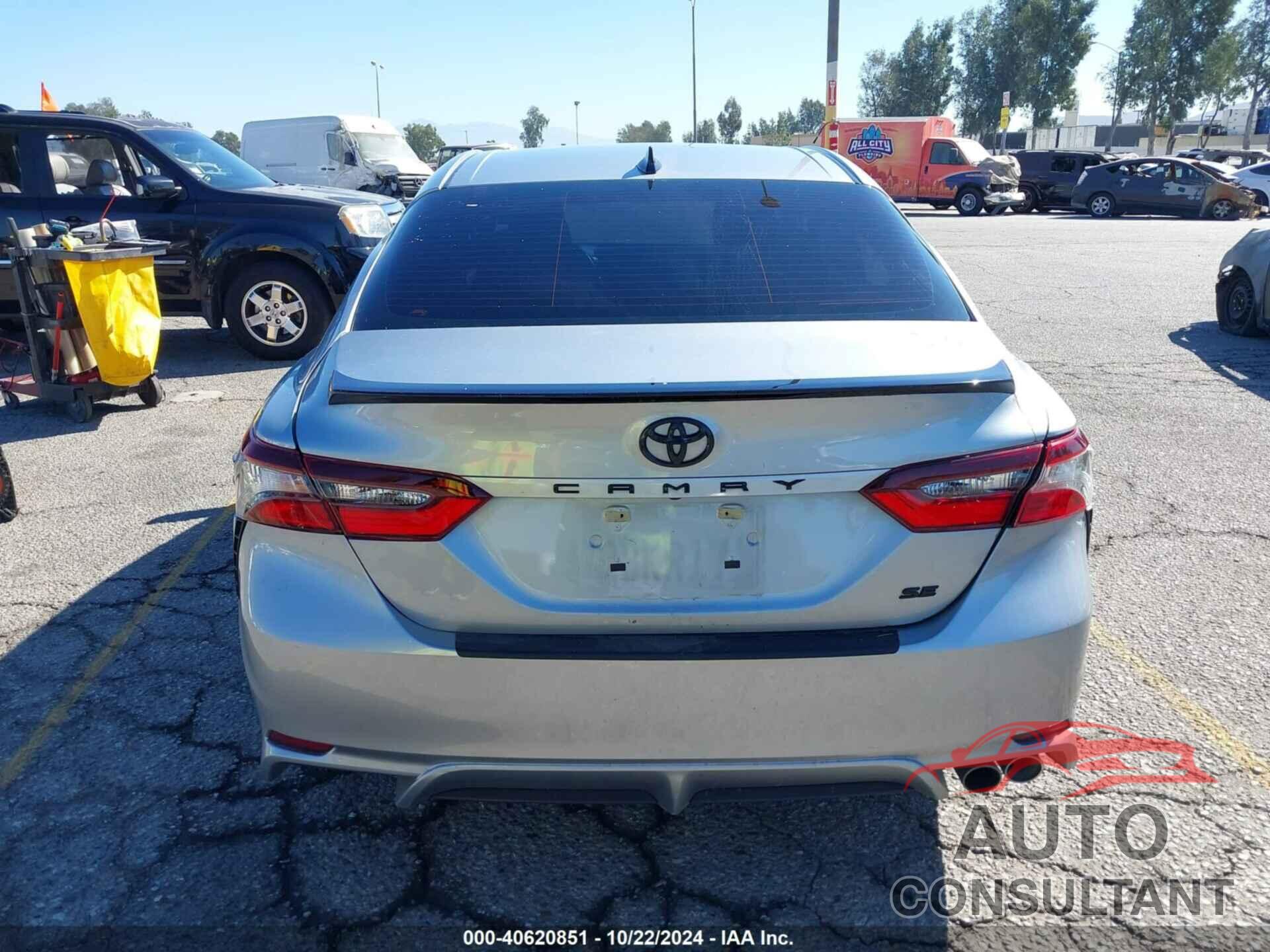 TOYOTA CAMRY 2022 - 4T1G11AK3NU057712