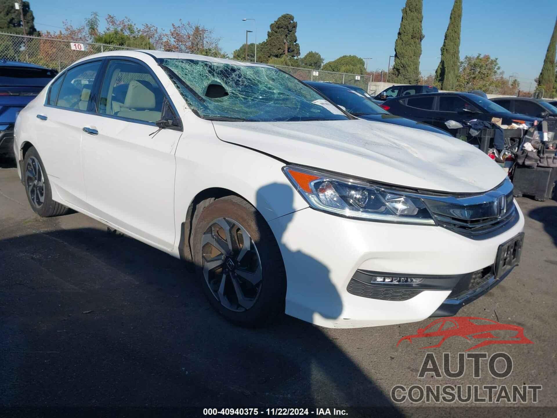 HONDA ACCORD 2017 - 1HGCR3F02HA033262