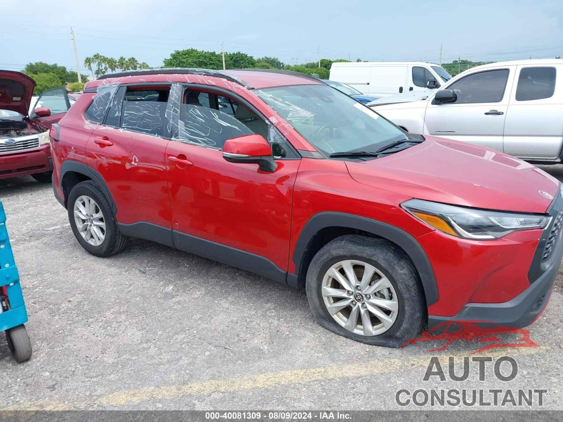 TOYOTA COROLLA CROSS 2022 - 7MUCAAAG8NV028683