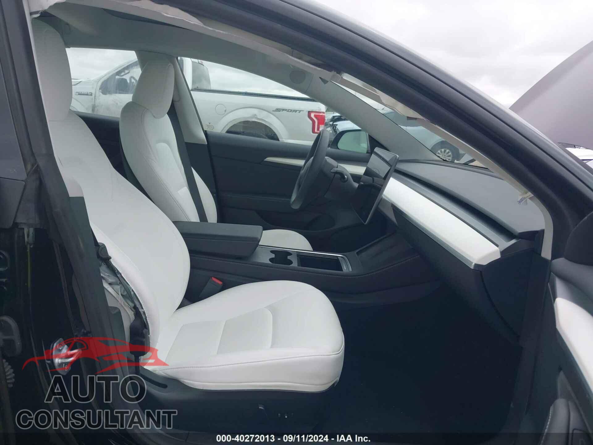 TESLA MODEL 3 2023 - 5YJ3E1EA2PF669372