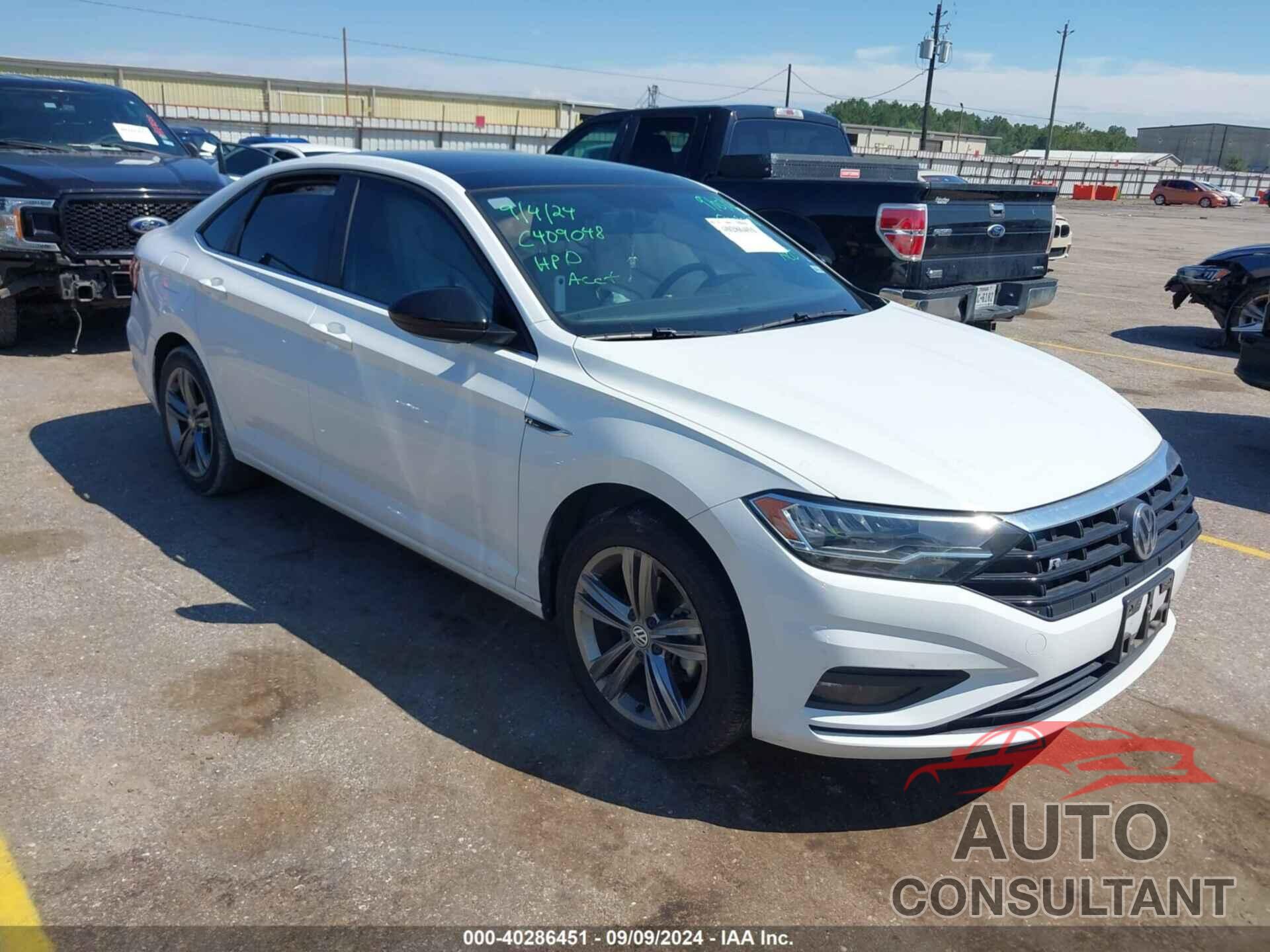 VOLKSWAGEN JETTA 2019 - 3VWCB7BU0KM221885