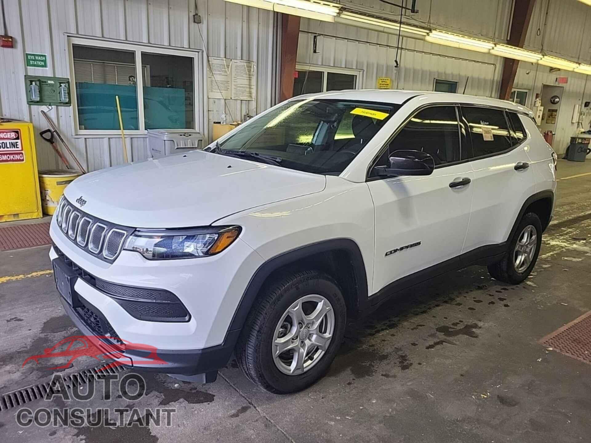 JEEP COMPASS 2022 - 3C4NJDAB9NT103227