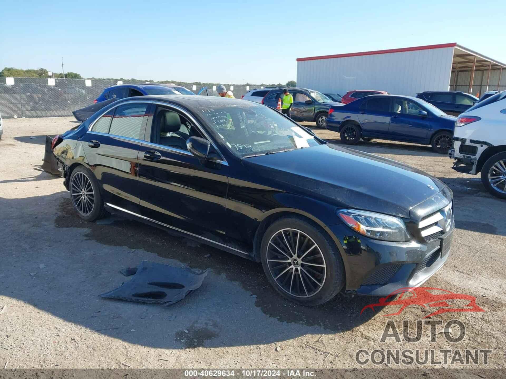 MERCEDES-BENZ C 300 2019 - 55SWF8DB5KU307590