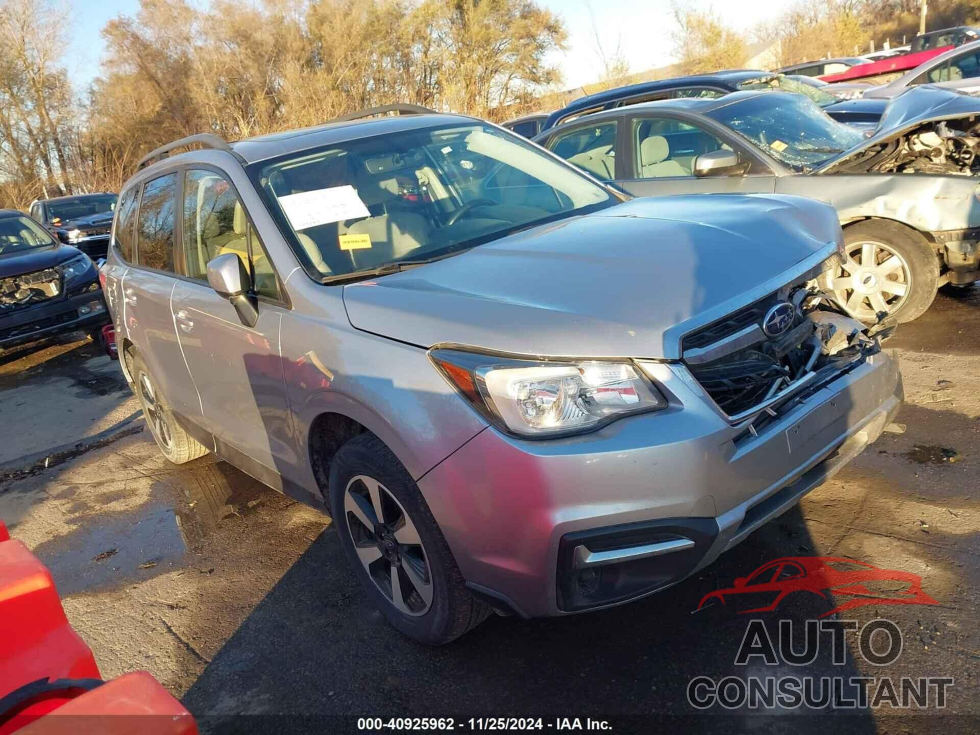 SUBARU FORESTER 2018 - JF2SJAEC1JG423825