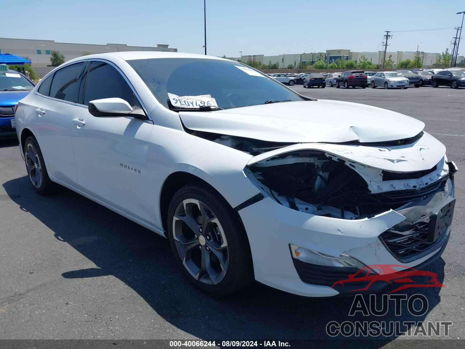 CHEVROLET MALIBU 2021 - 1G1ZD5ST1MF073938