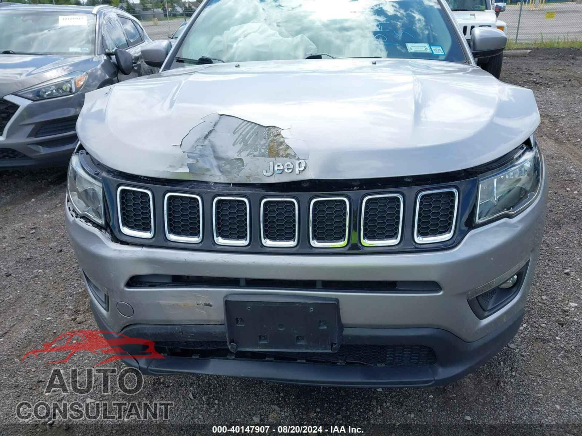 JEEP COMPASS 2018 - 3C4NJDBB3JT418176