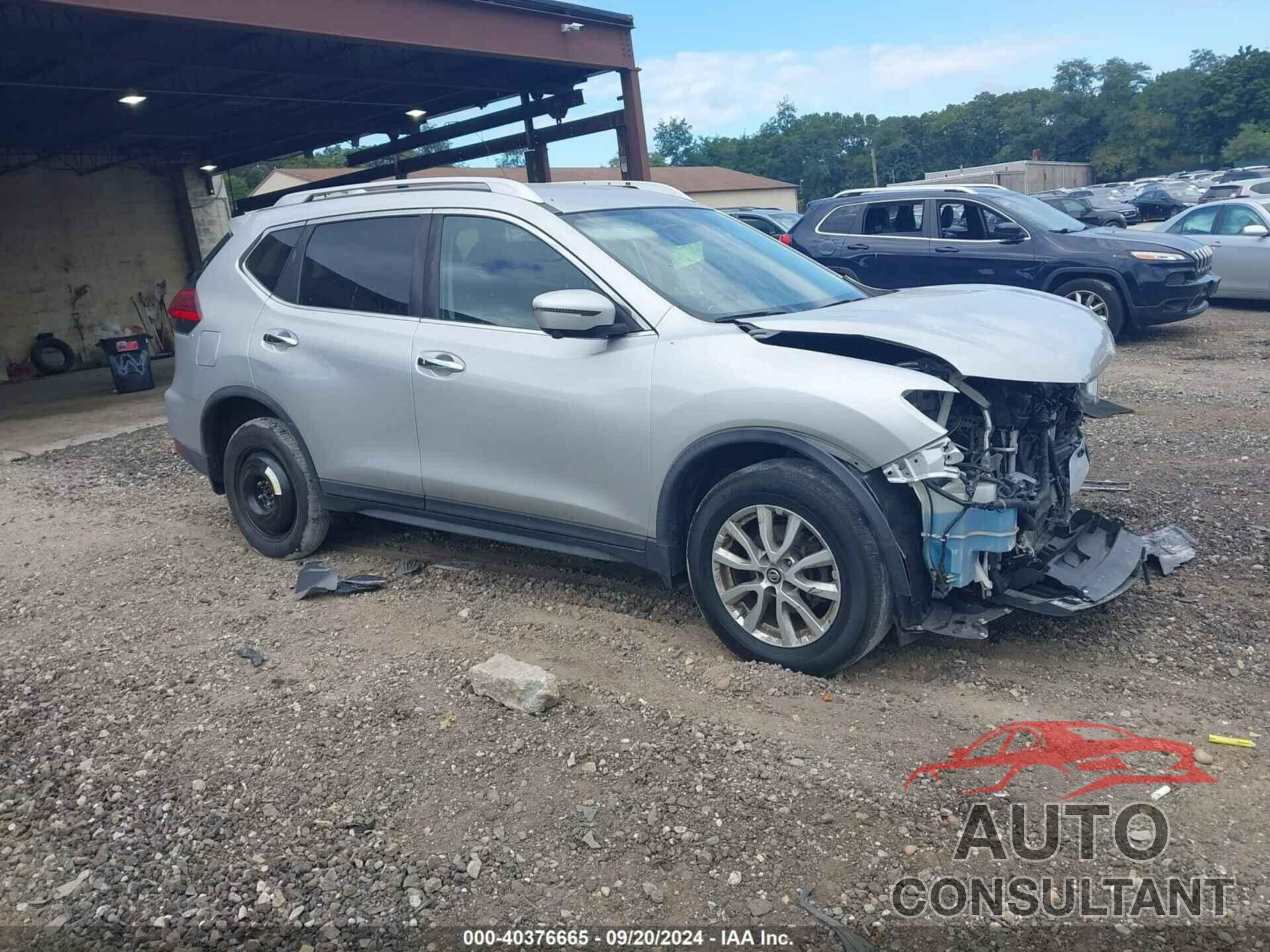 NISSAN ROGUE 2017 - KNMAT2MV9HP514848