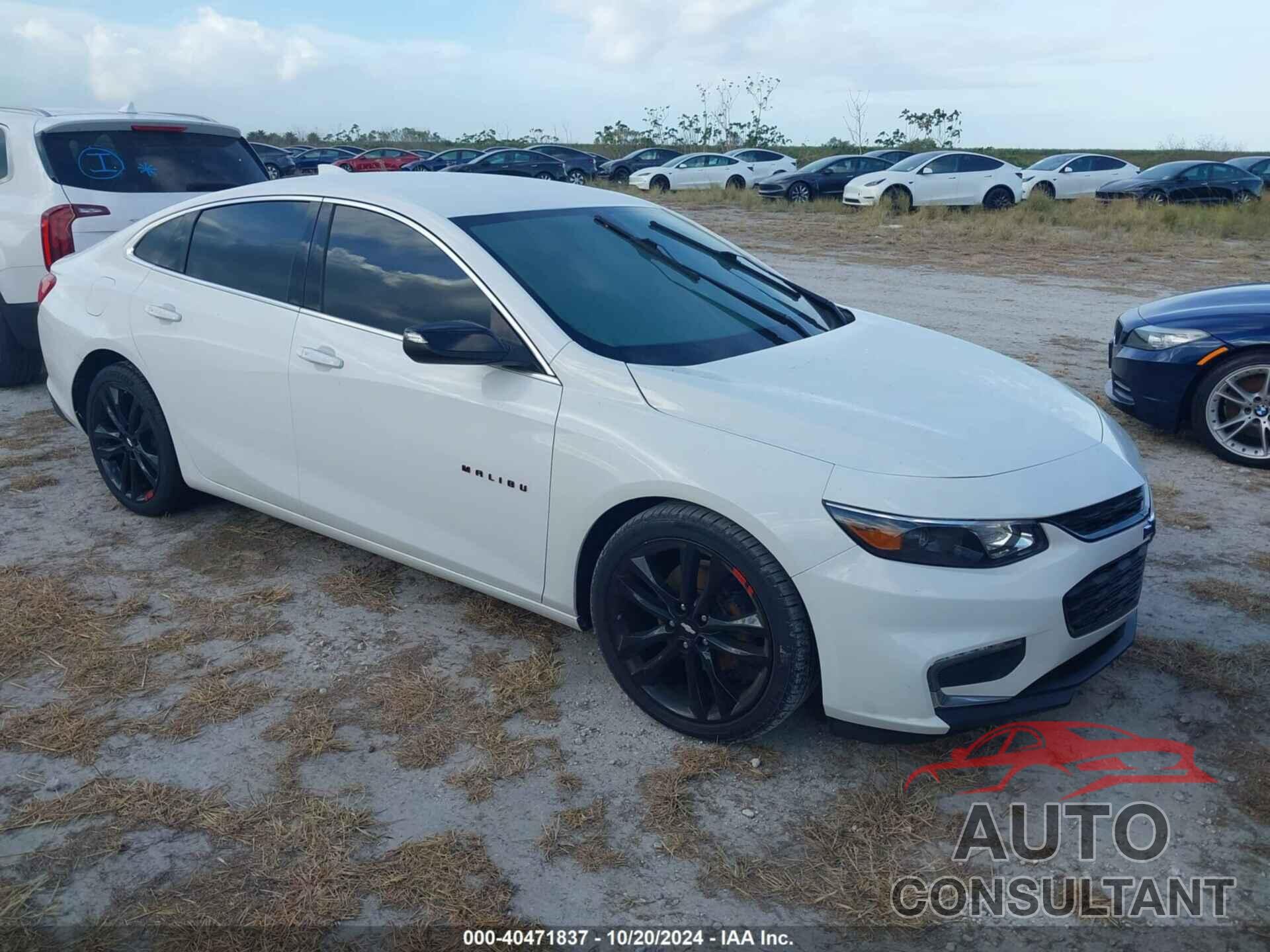 CHEVROLET MALIBU 2018 - 1G1ZD5ST6JF165879