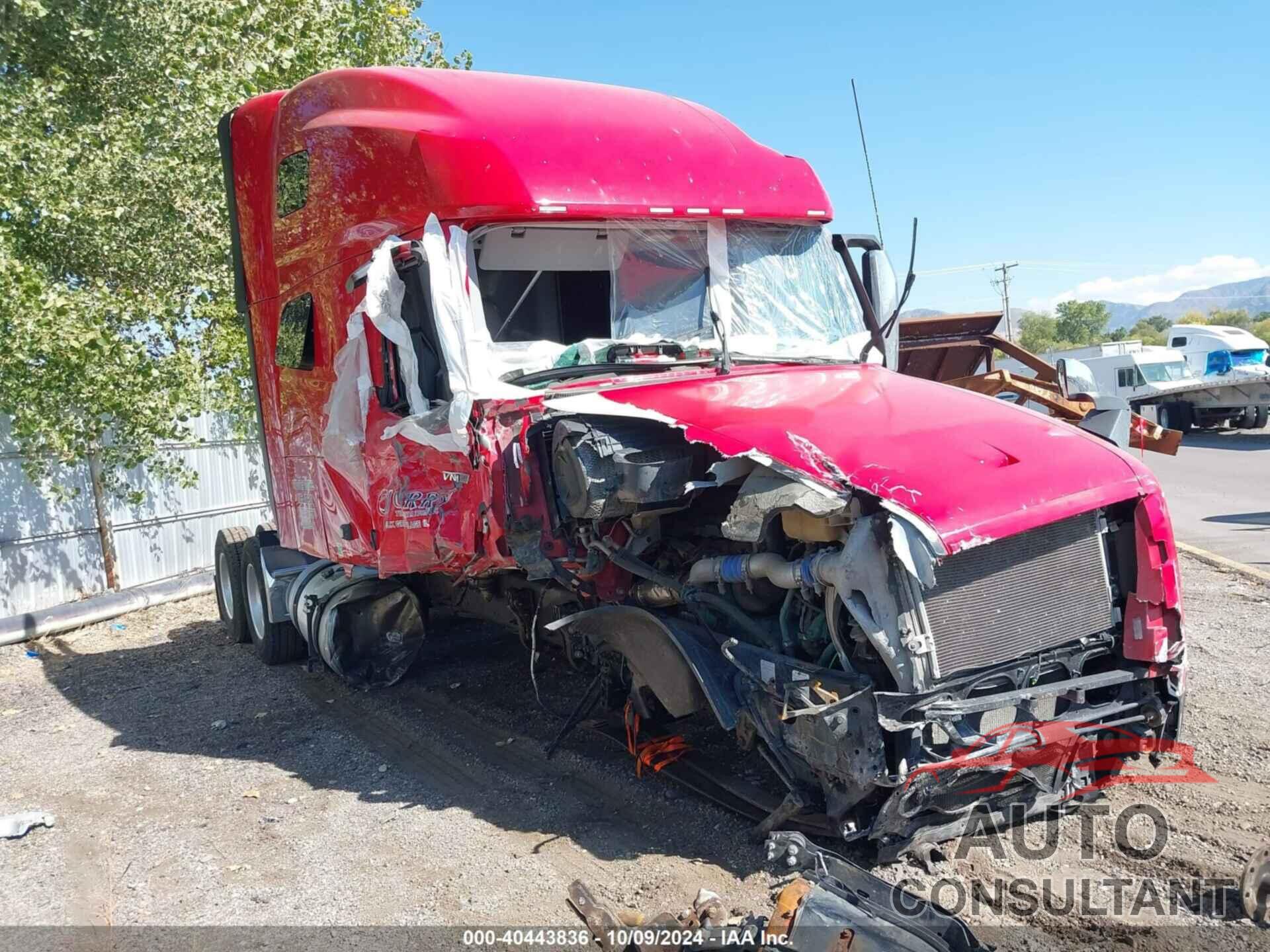 VOLVO VNL 2022 - 4V4NC9EH6NN299461