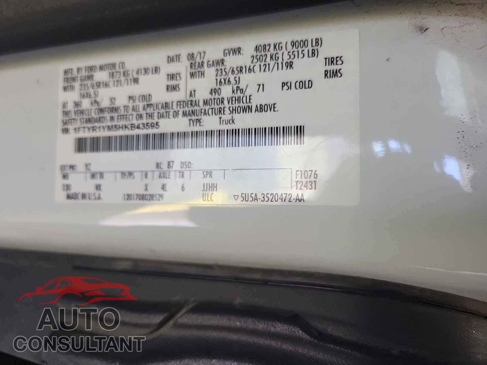 FORD TRANSIT 2017 - 1FTYR1YM5HKB43595