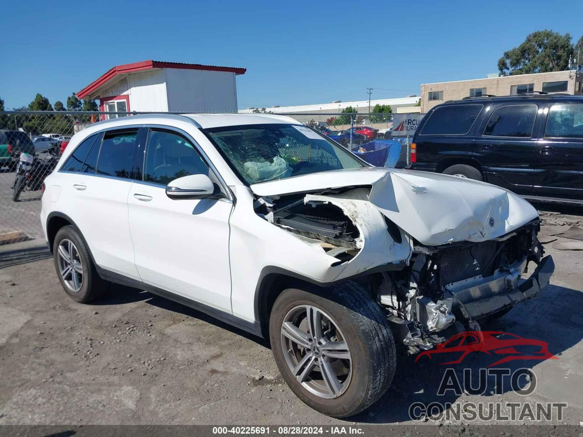MERCEDES-BENZ GLC 300 2021 - W1N0G8DB5MF877875