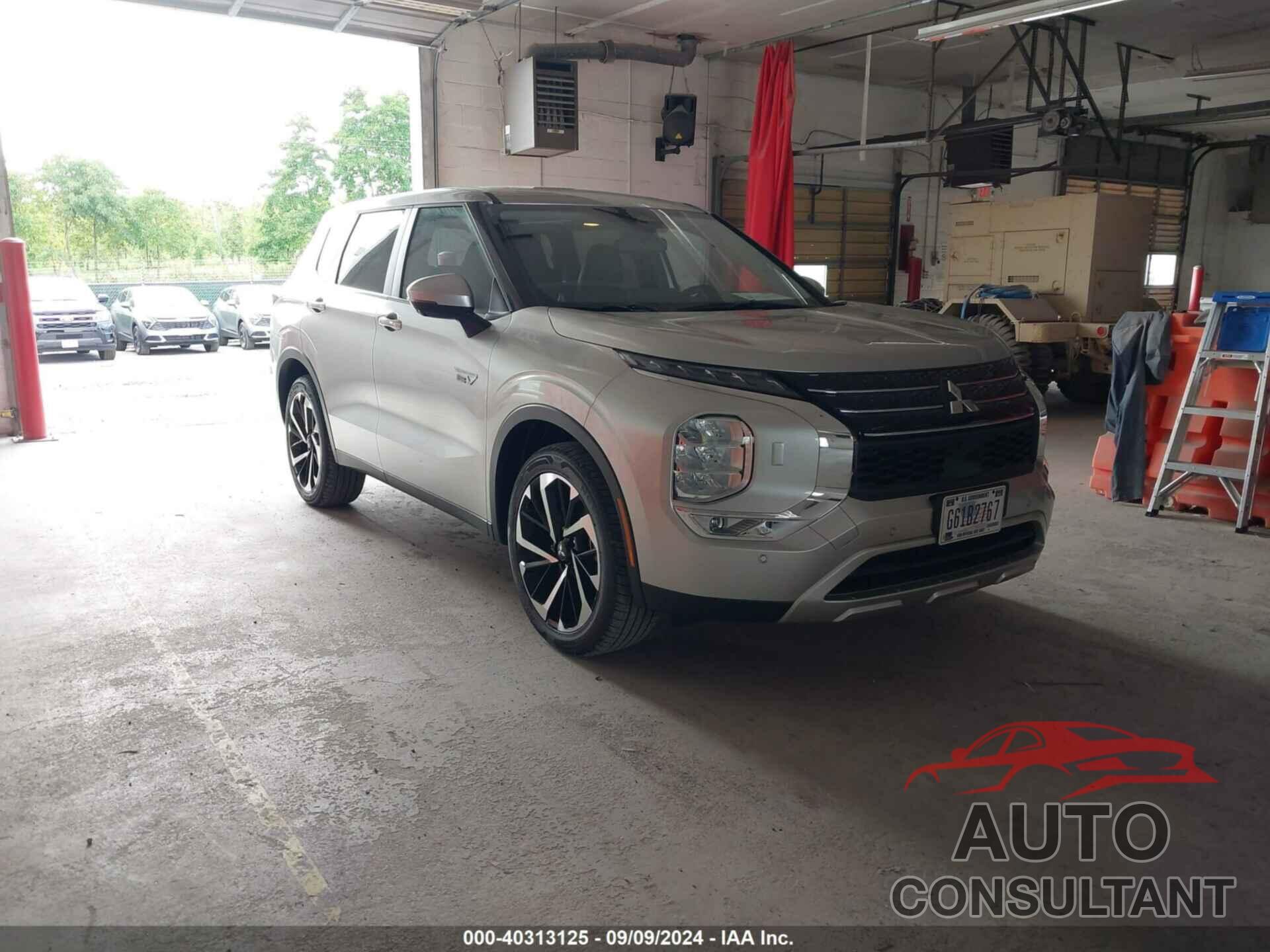 MITSUBISHI OUTLANDER PHEV 2024 - JA4T5VA91RZ065970
