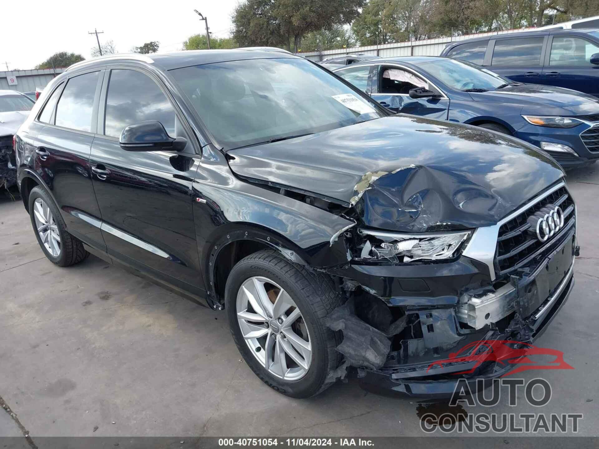 AUDI Q3 2018 - WA1BCCFS4JR009883