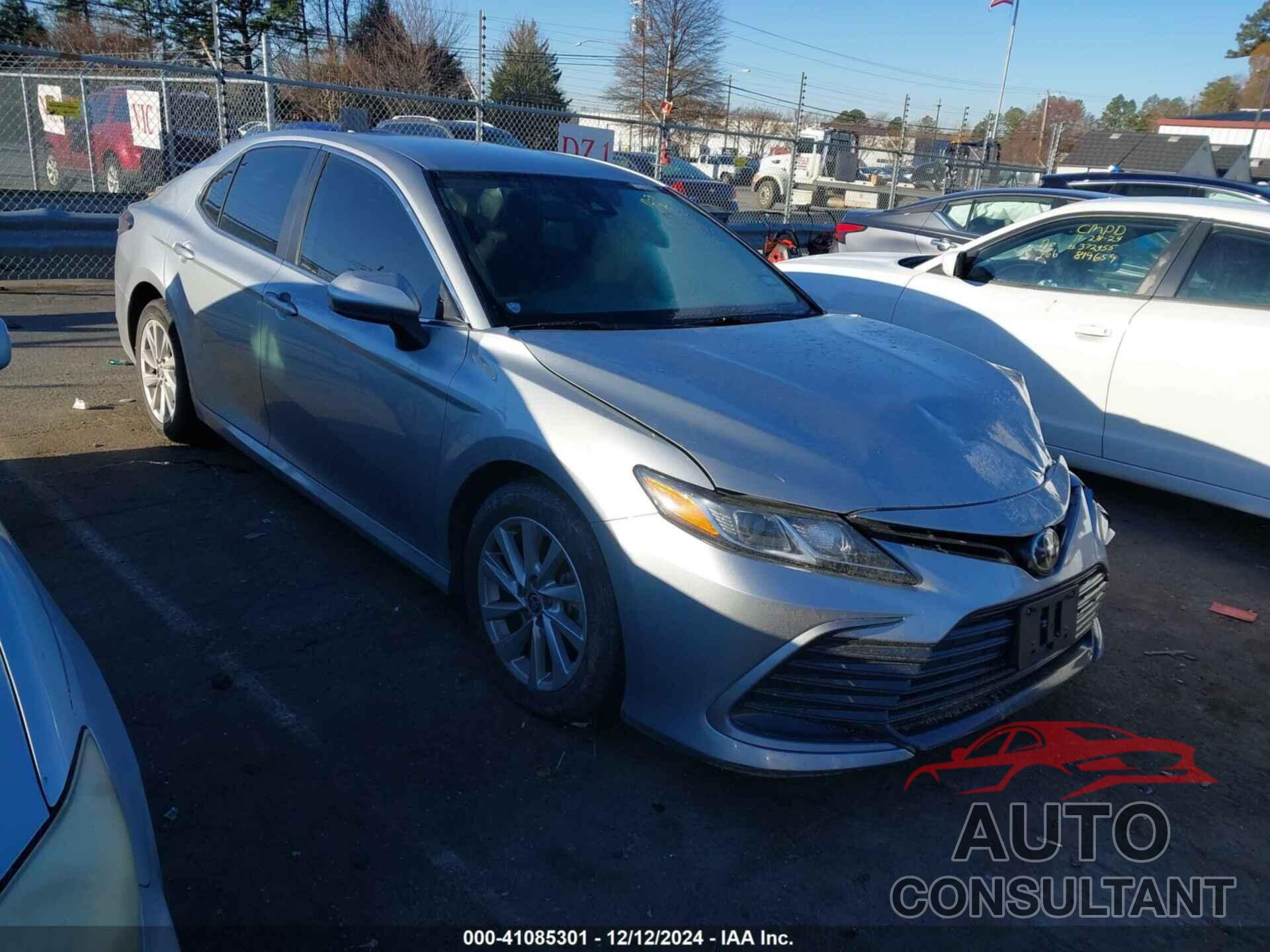 TOYOTA CAMRY 2023 - 4T1C11AK4PU110659