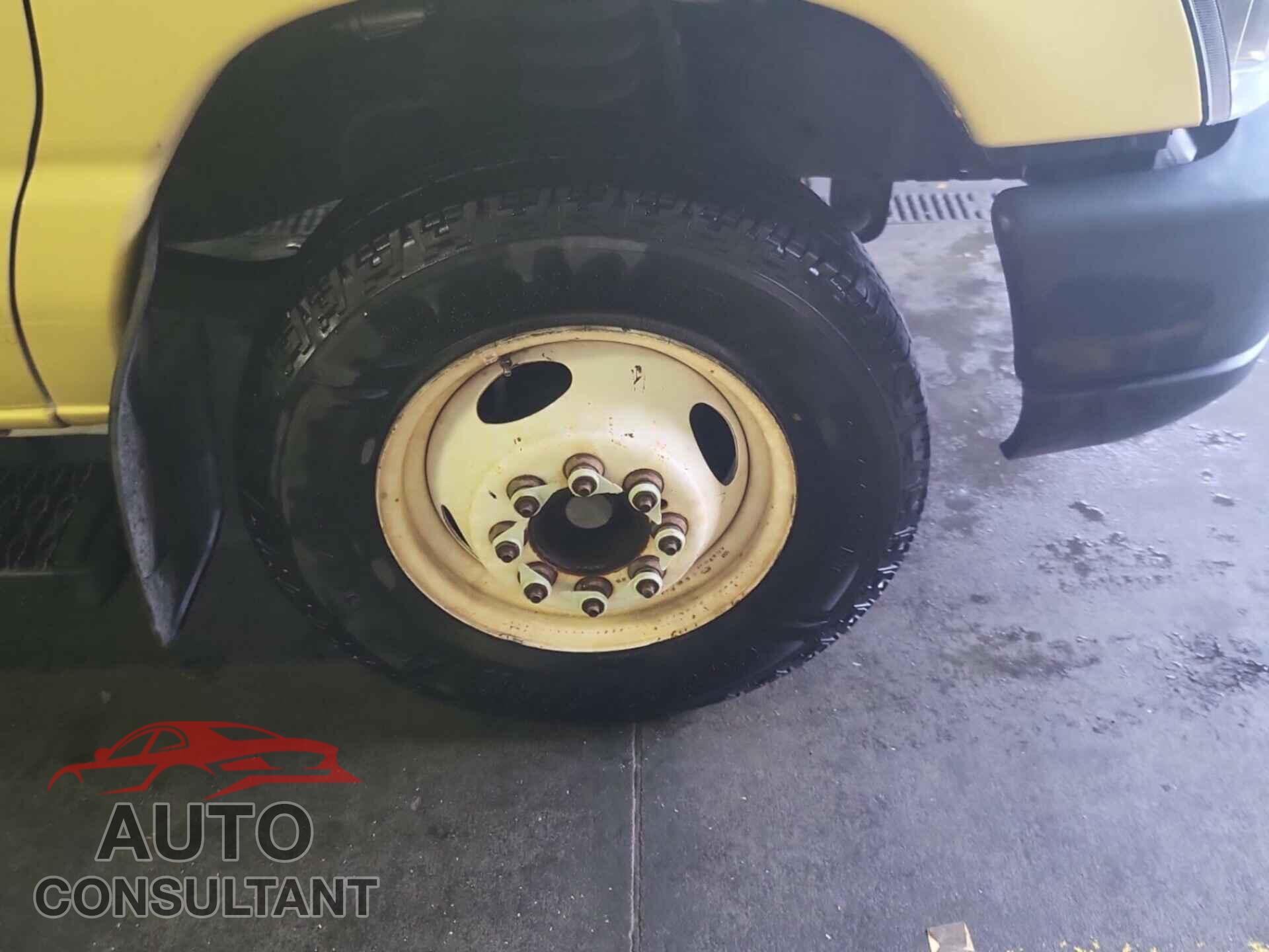 FORD E-450 CUTAWAY 2017 - 1FDXE4FS6HDC72195