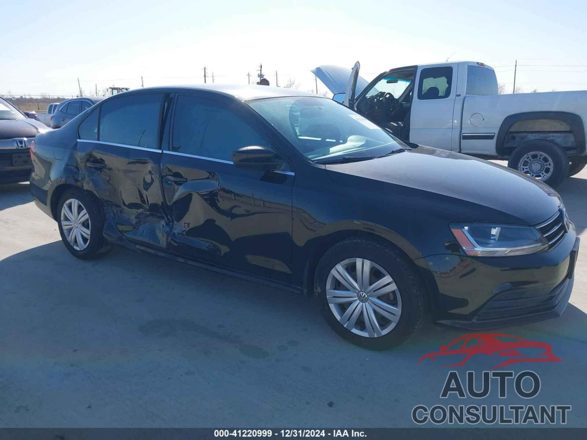 VOLKSWAGEN JETTA 2017 - 3VW2B7AJ7HM232412