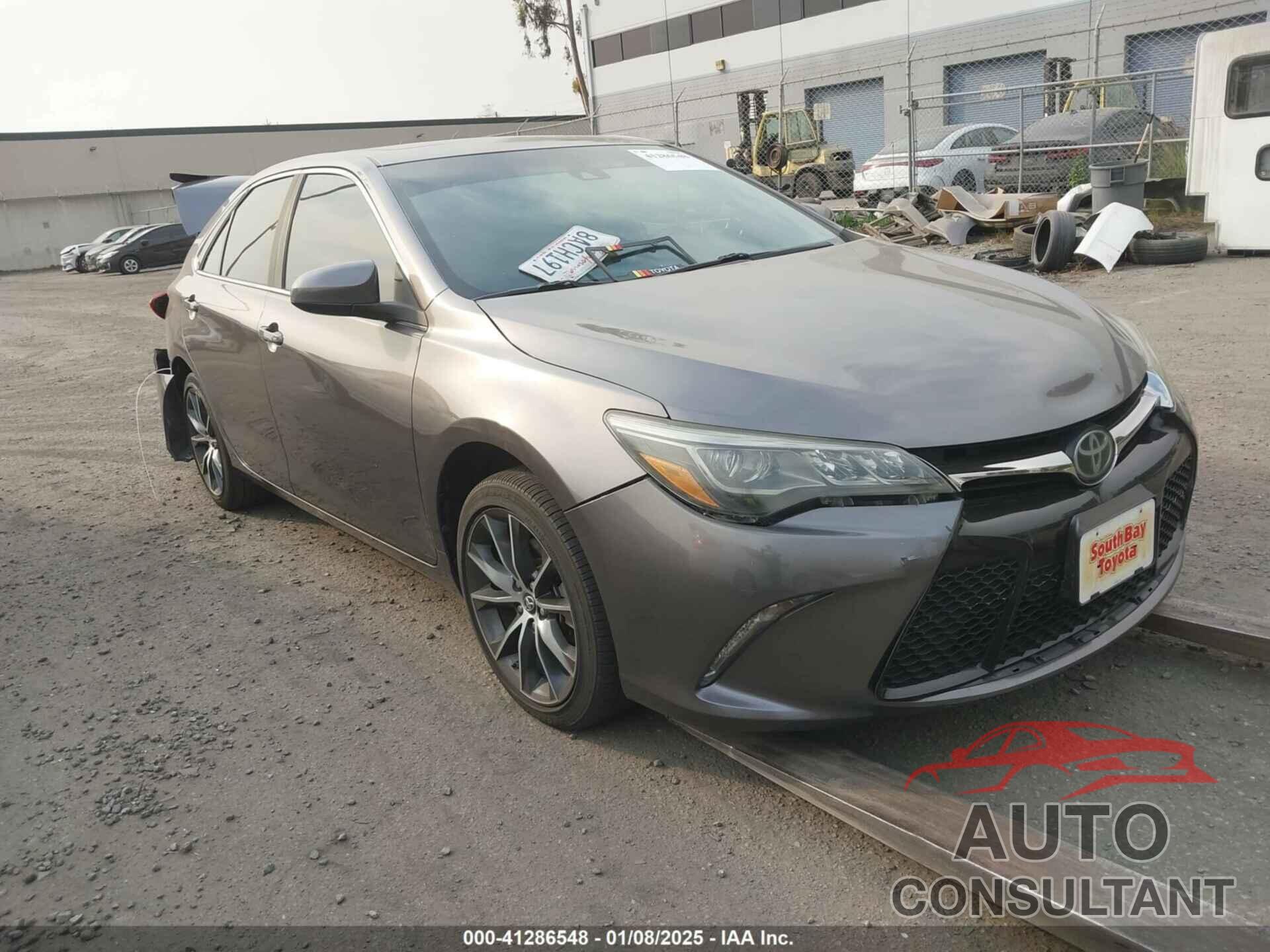 TOYOTA CAMRY 2017 - 4T1BK1FK2HU577579