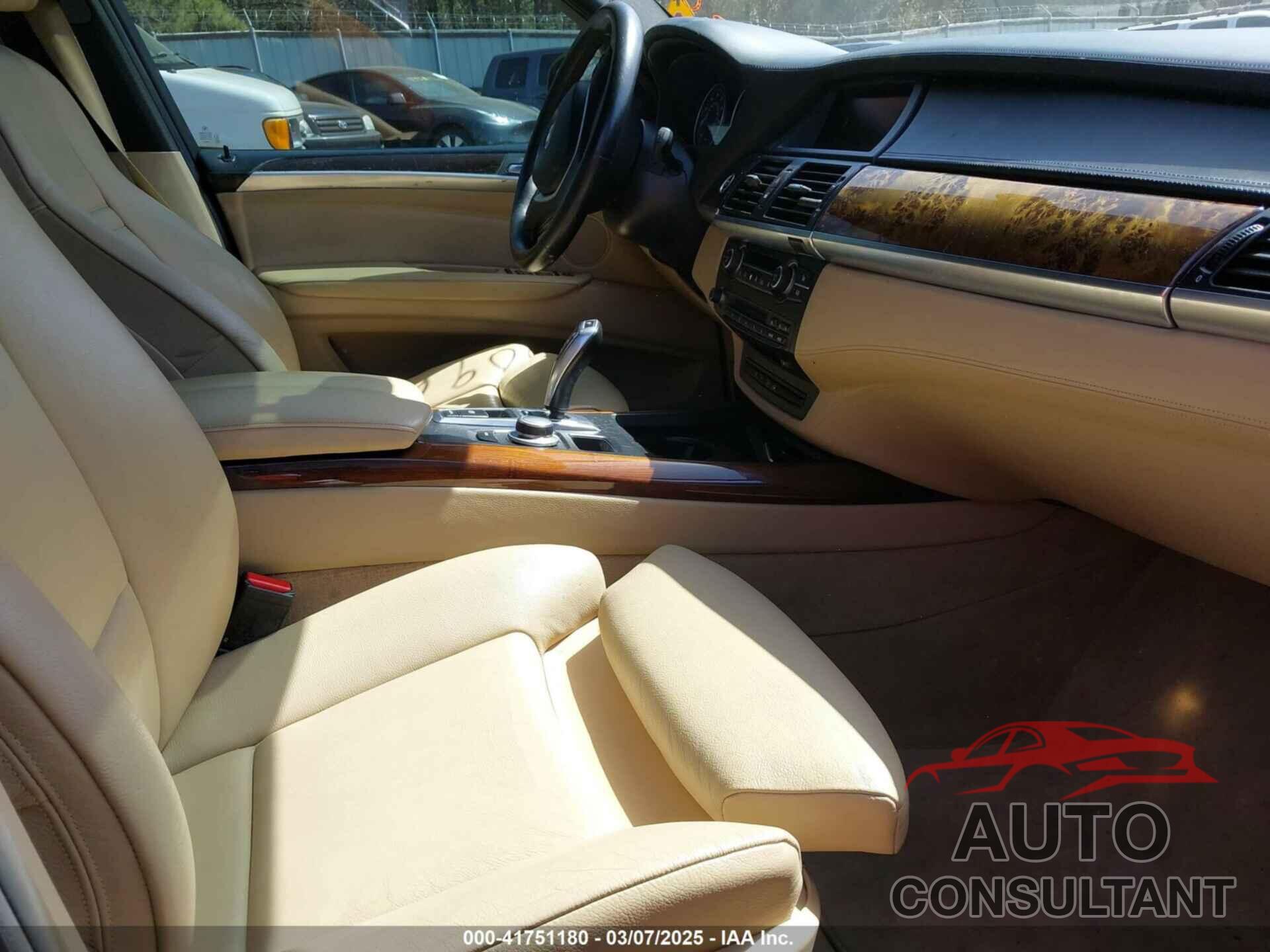 BMW X5 2009 - 5UXFE83509L309656