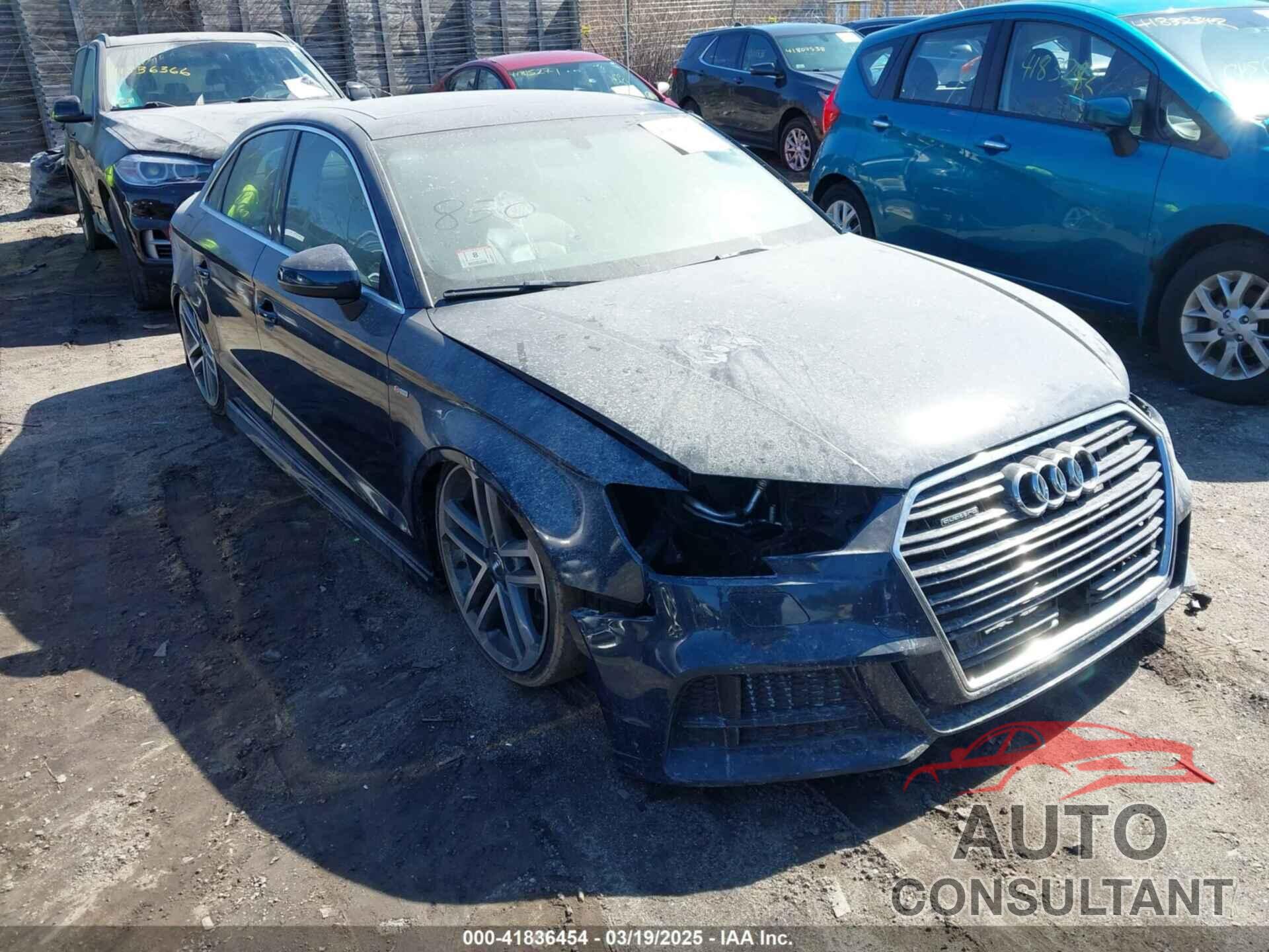 AUDI A3 2017 - WAUJ8GFF4H1079533