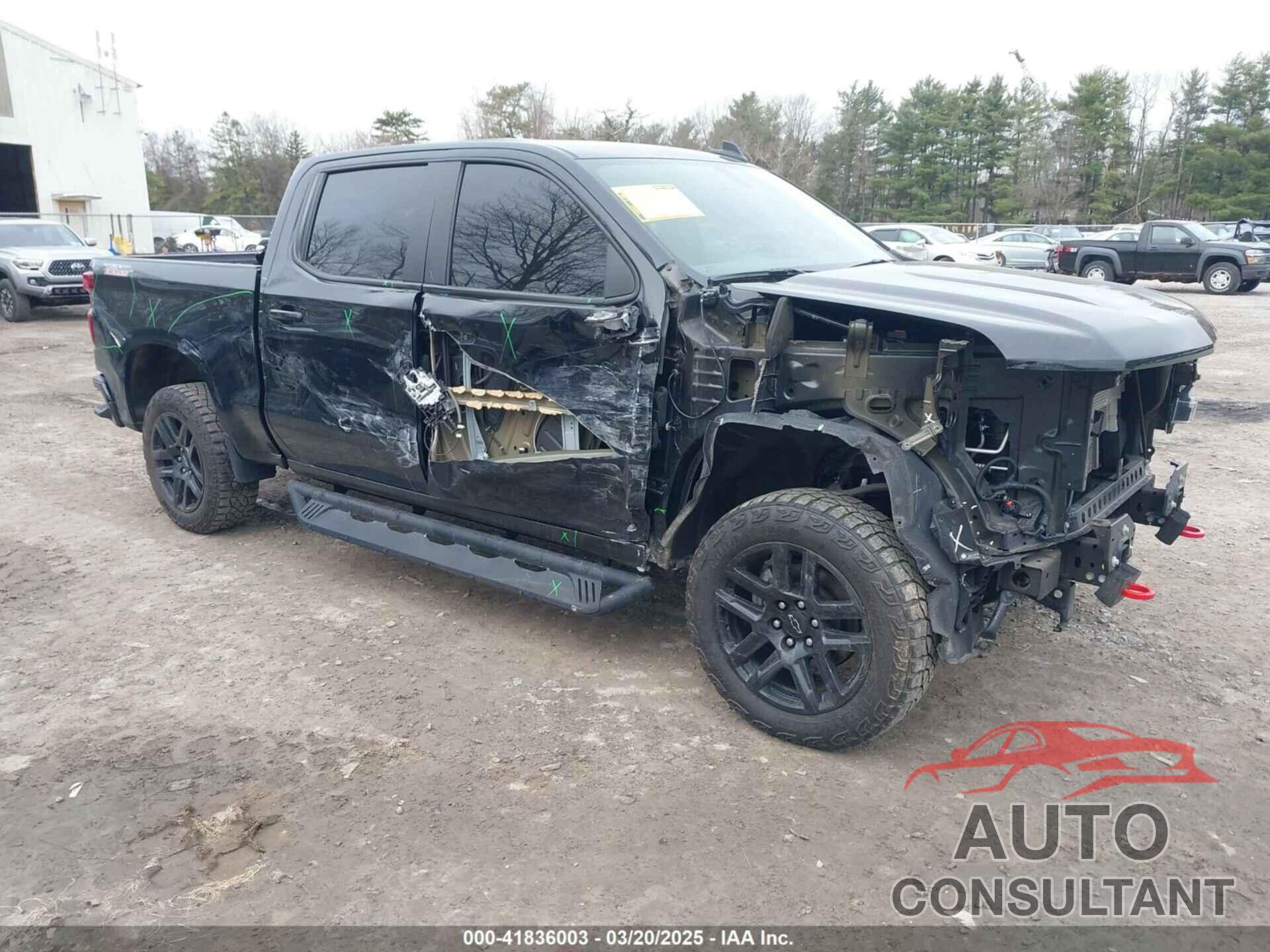 CHEVROLET SILVERADO 1500 2021 - 1GCPYFED8MZ374511