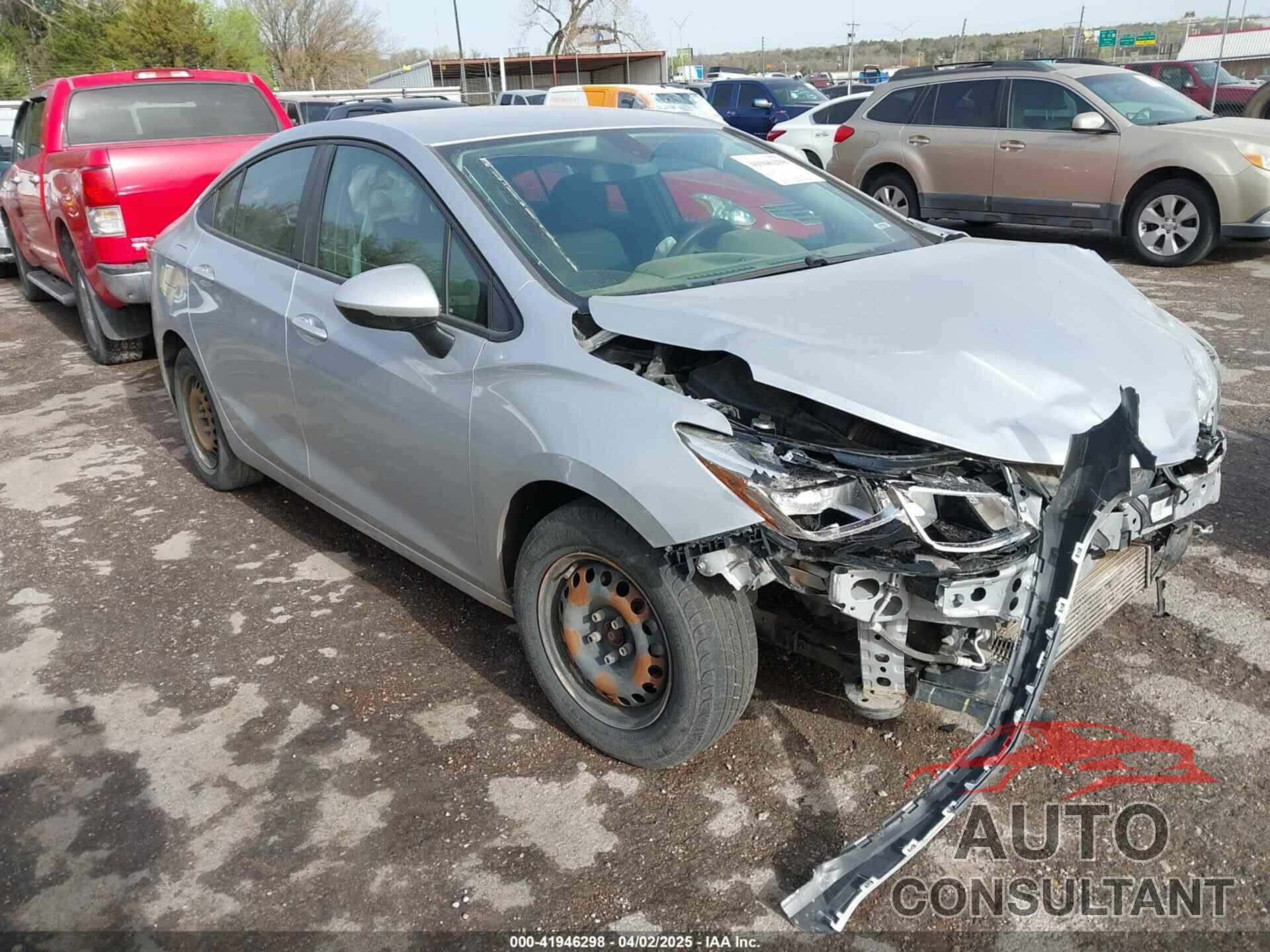 CHEVROLET CRUZE 2018 - 1G1BC5SM3J7237242