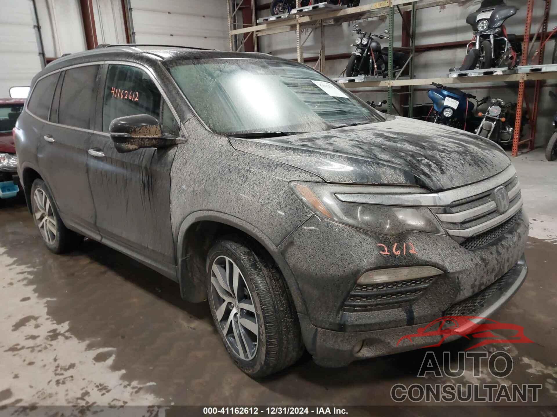HONDA PILOT 2017 - 5FNYF6H93HB064814