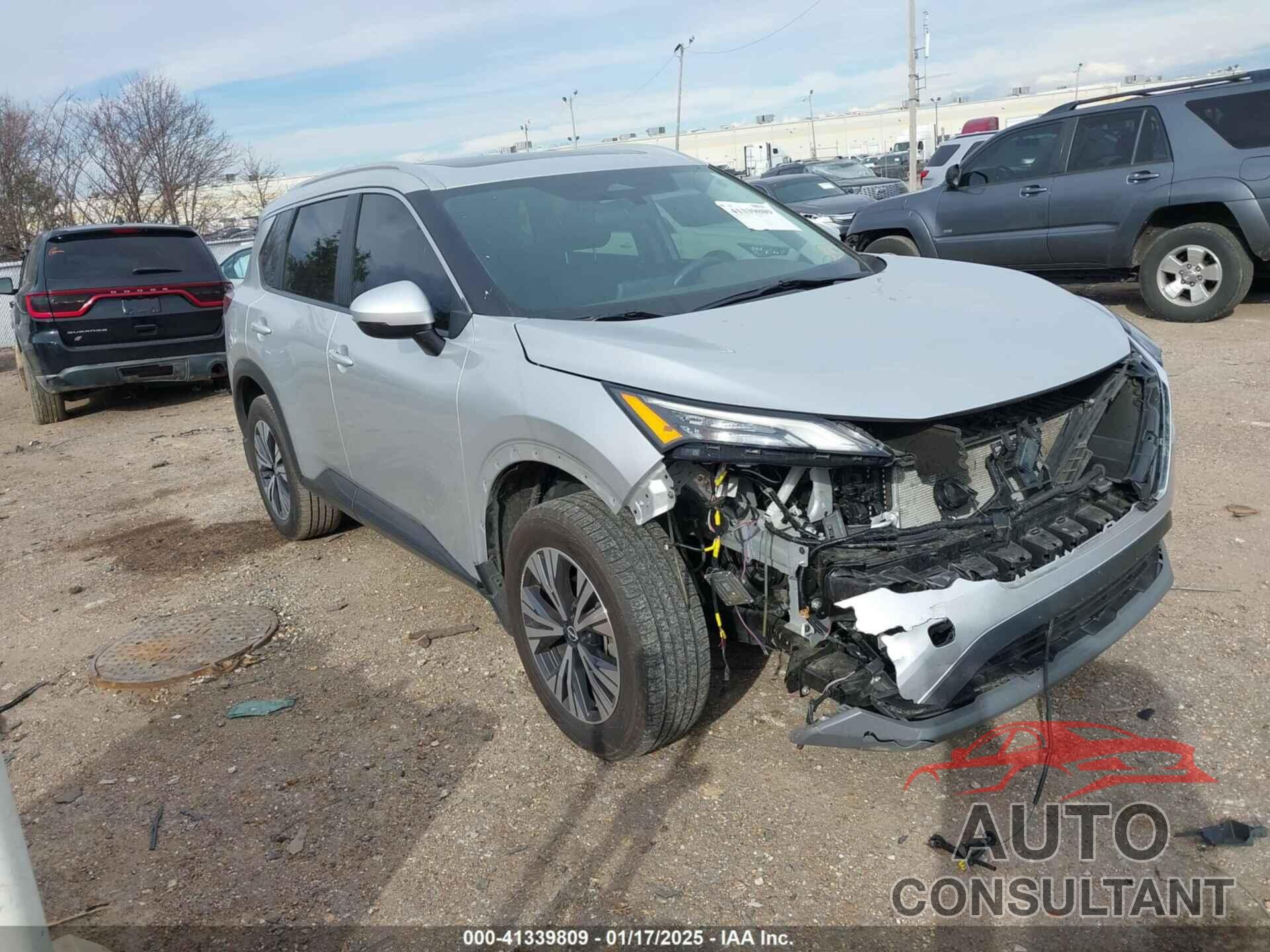 NISSAN ROGUE 2022 - 5N1BT3BA2NC717993