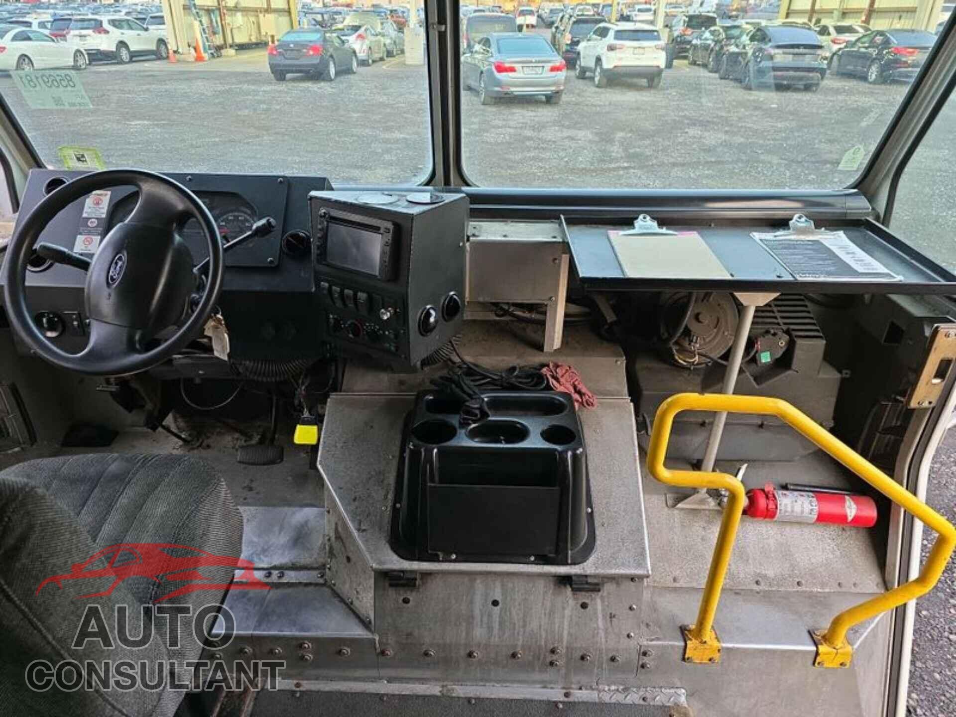 FORD E-450 STRIPPED 2013 - 1FC4E4KL8DDA78185