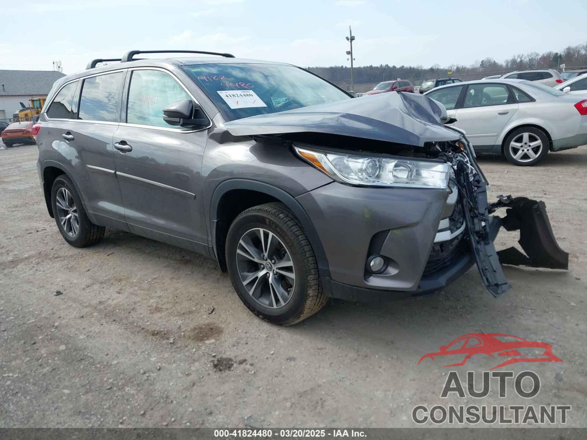 TOYOTA HIGHLANDER 2019 - 5TDBZRFHXKS941049