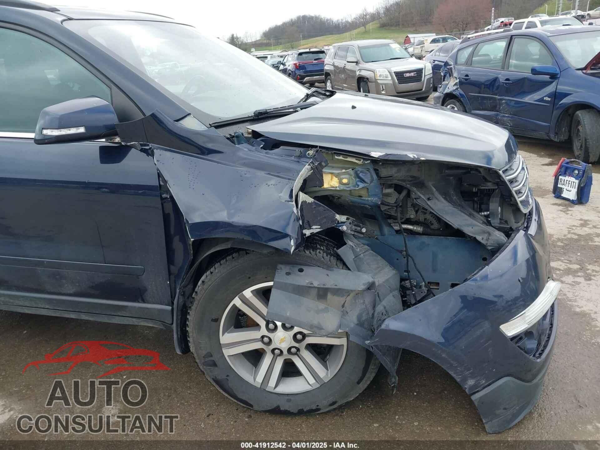 CHEVROLET TRAVERSE 2015 - 1GNKVGKD7FJ329131