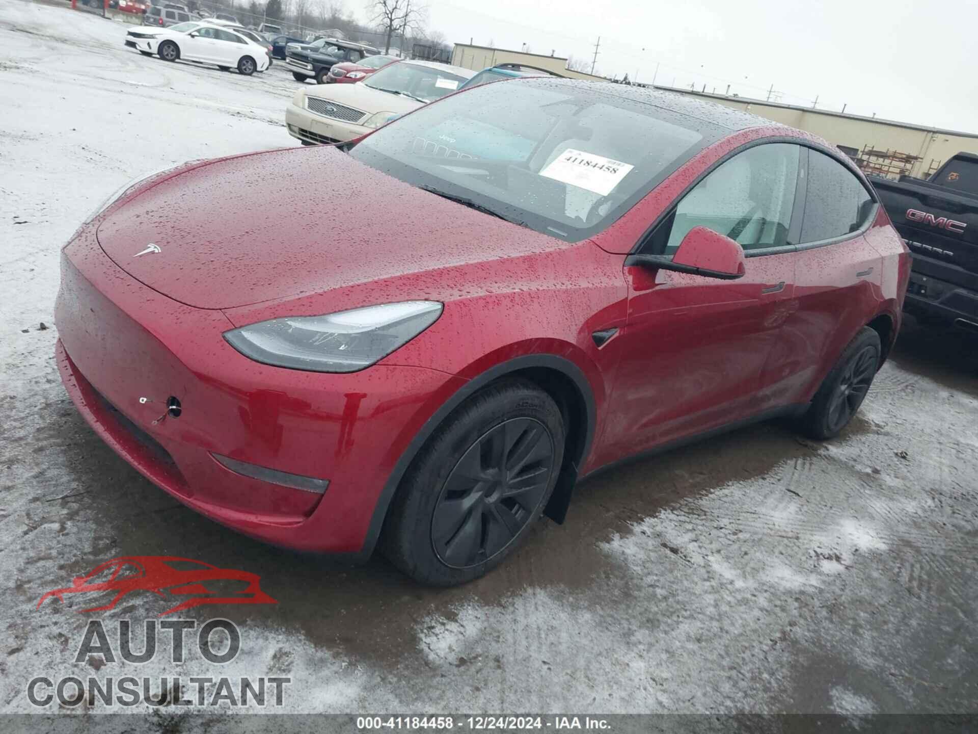 TESLA MODEL Y 2025 - 7SAYGDEEXSF217668