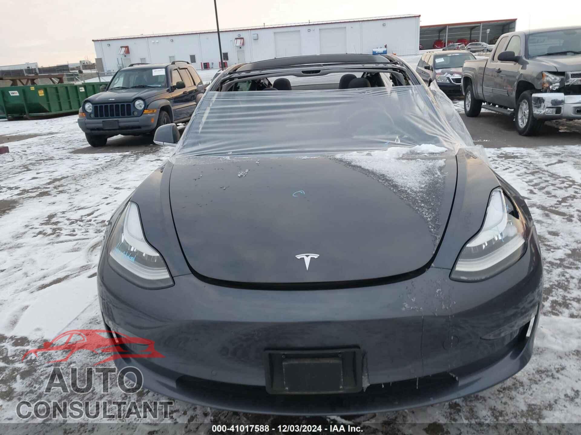 TESLA MODEL 3 2019 - 5YJ3E1EA7KF410921