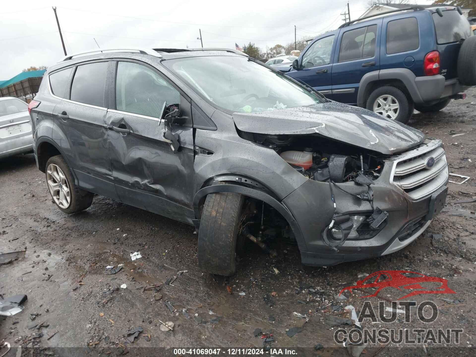 FORD ESCAPE 2019 - 1FMCU0J96KUA84296